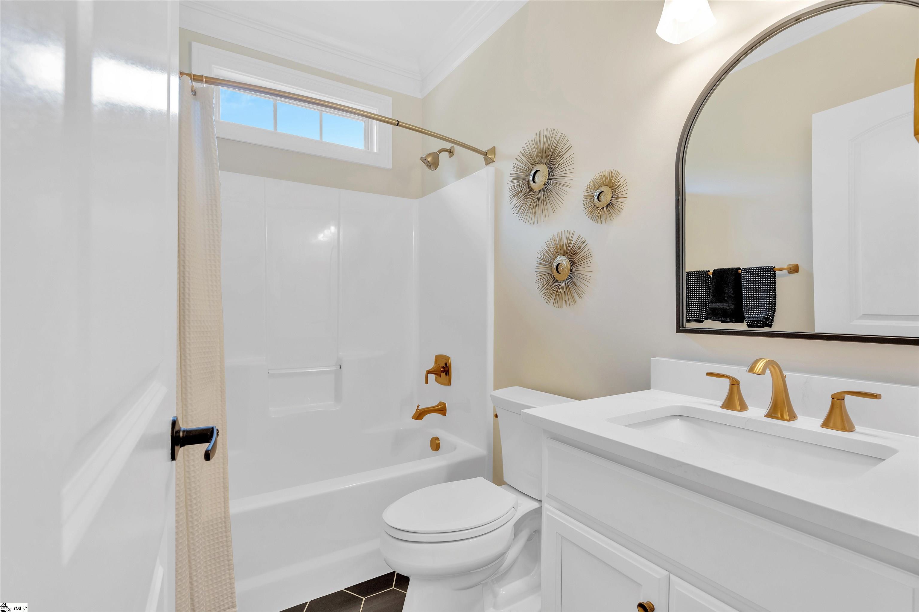 311 Kennesaw Court Spartanburg, SC 29301
