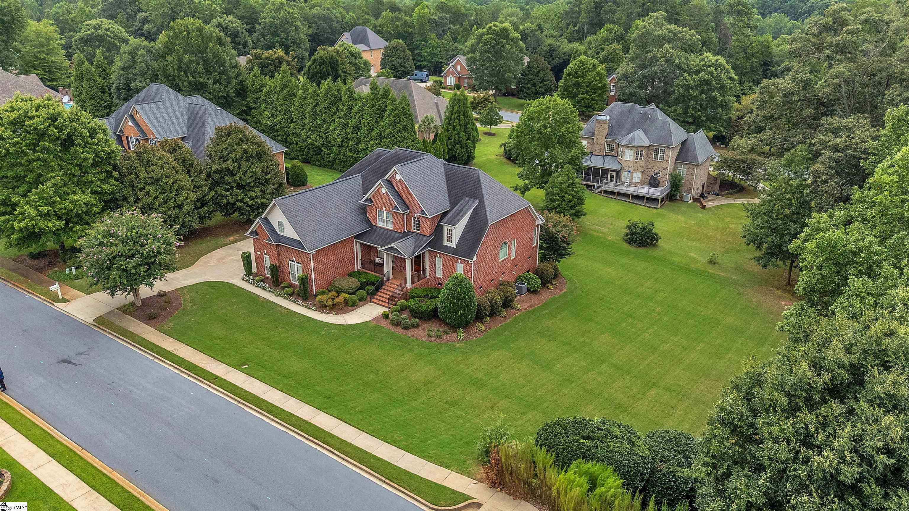 311 Kennesaw Court Spartanburg, SC 29301