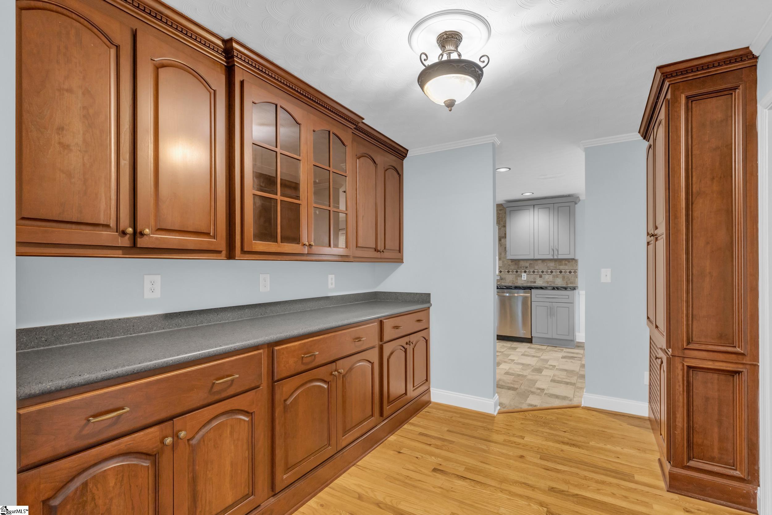 1806 Fork Shoals Road Greenville, SC 29605