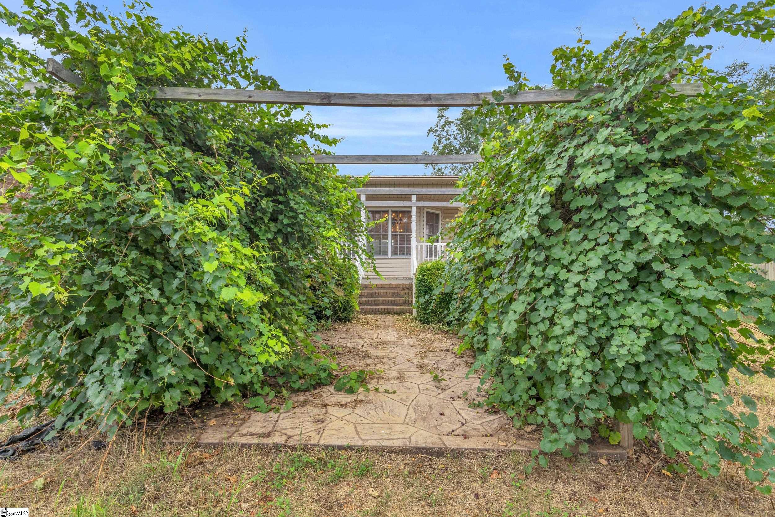 1806 Fork Shoals Road Greenville, SC 29605