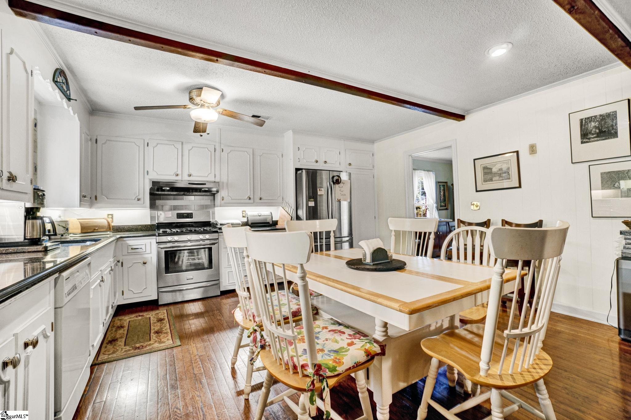 122 Melbourne Lane Greenville, SC 29615