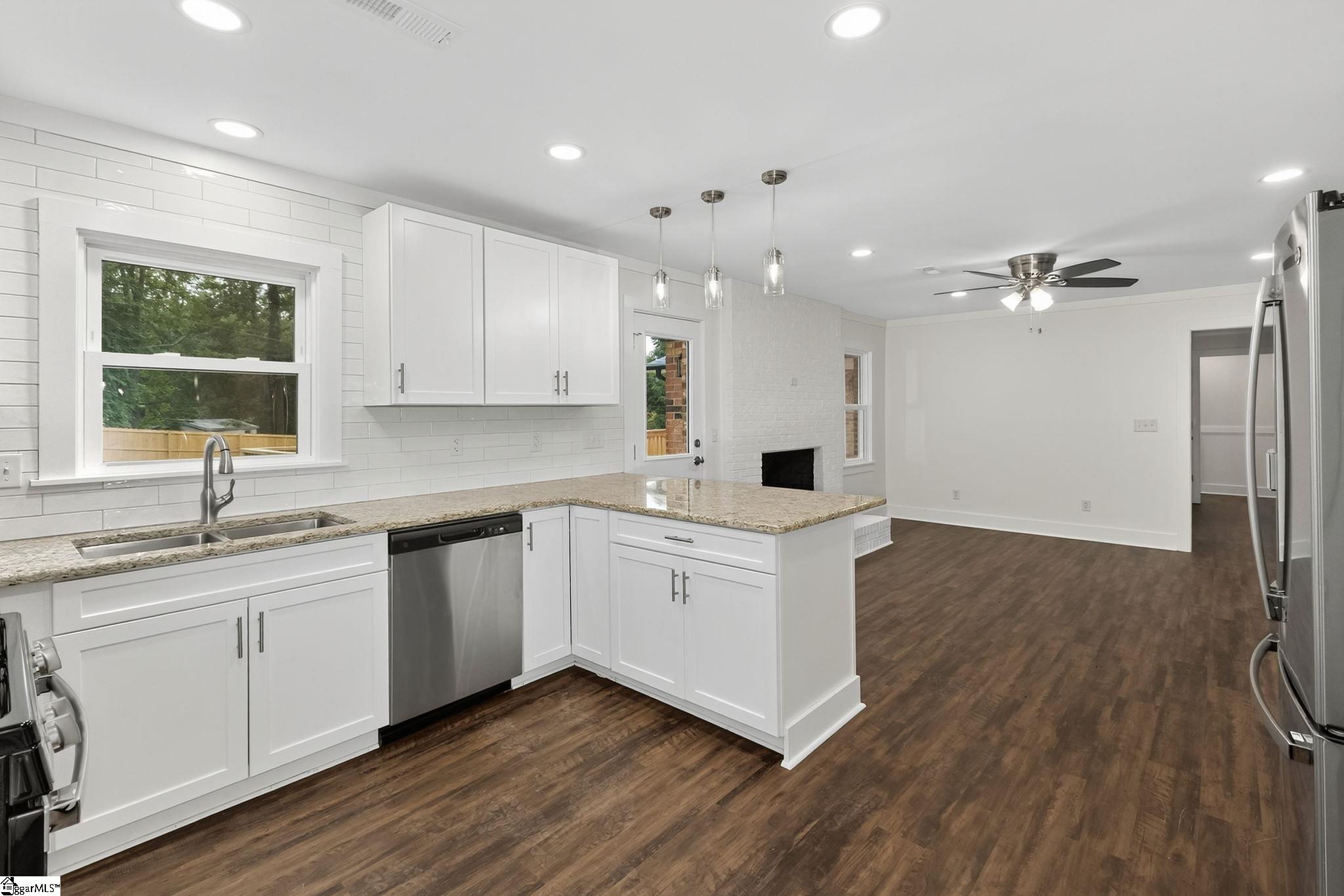 127 Wilbon Circle Simpsonville, SC 29681