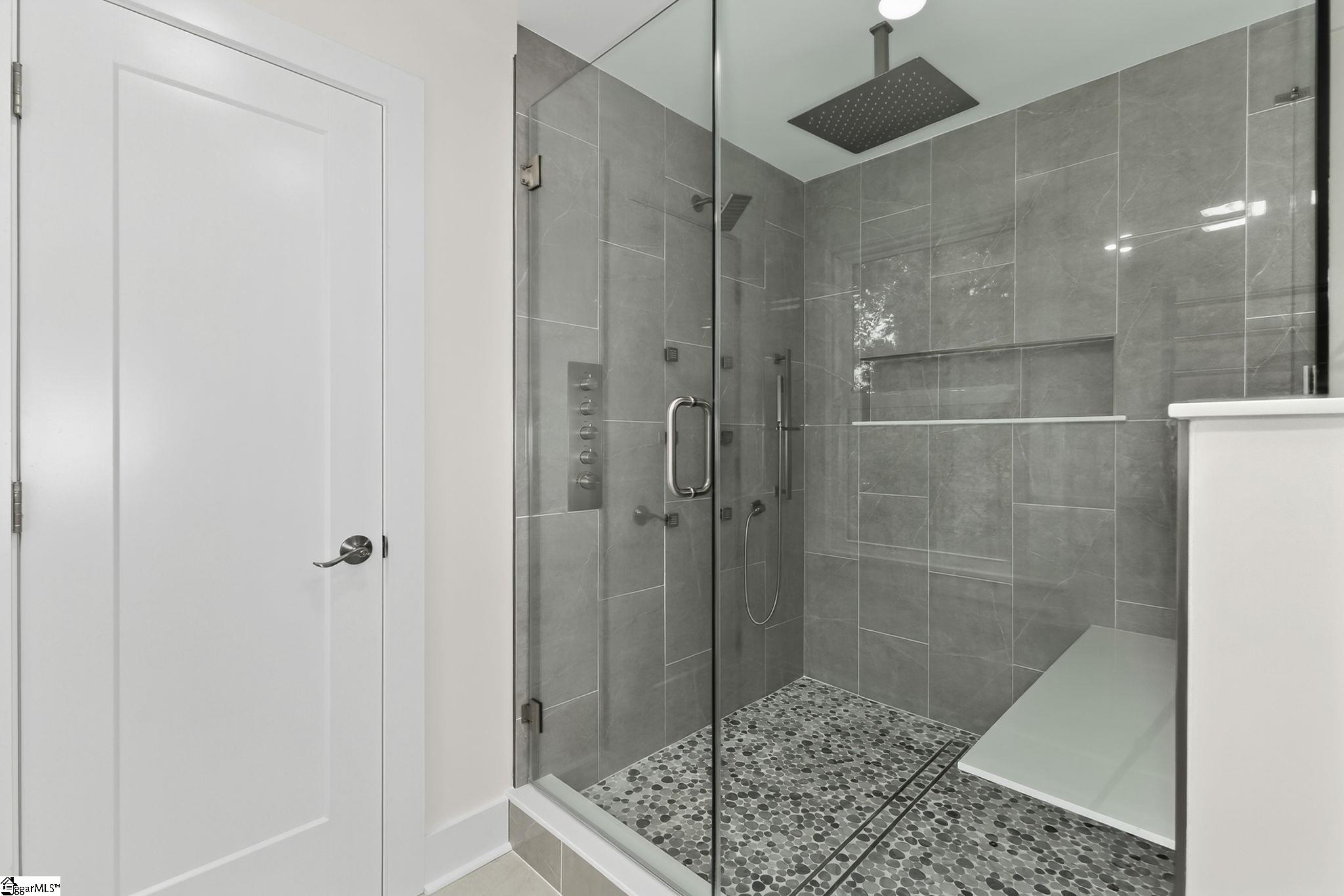 127 Wilbon Circle Simpsonville, SC 29681