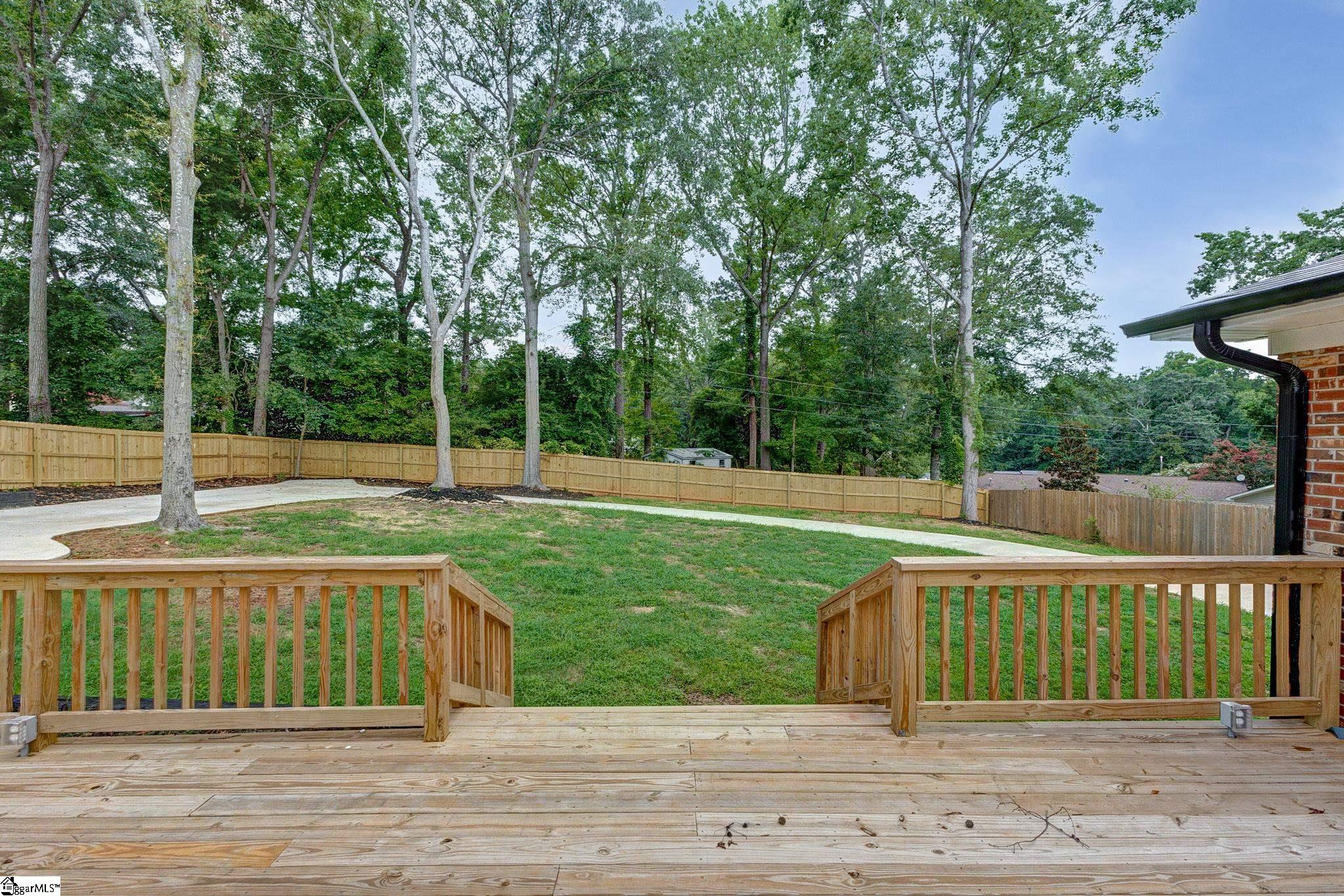 127 Wilbon Circle Simpsonville, SC 29681