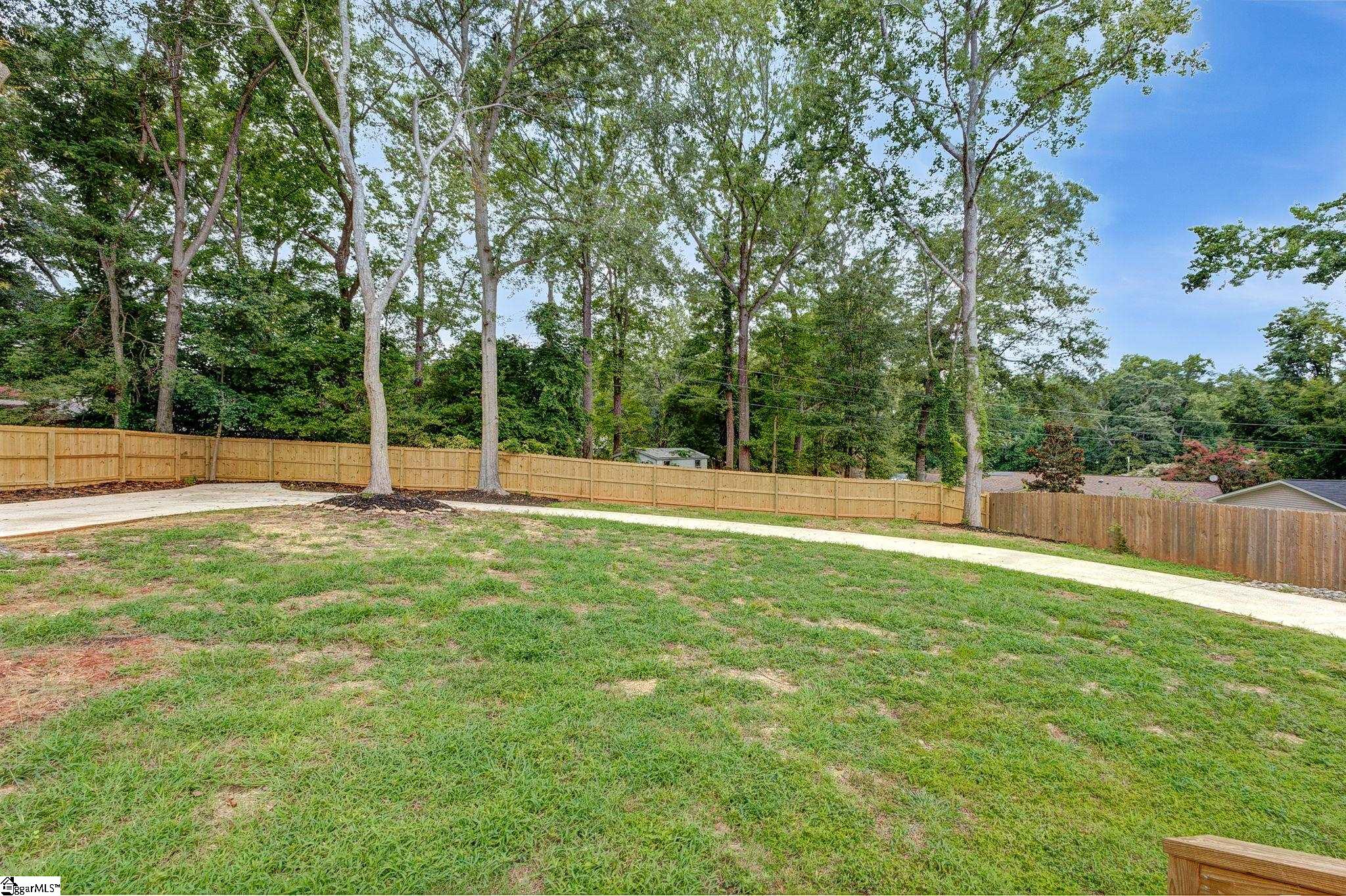 127 Wilbon Circle Simpsonville, SC 29681
