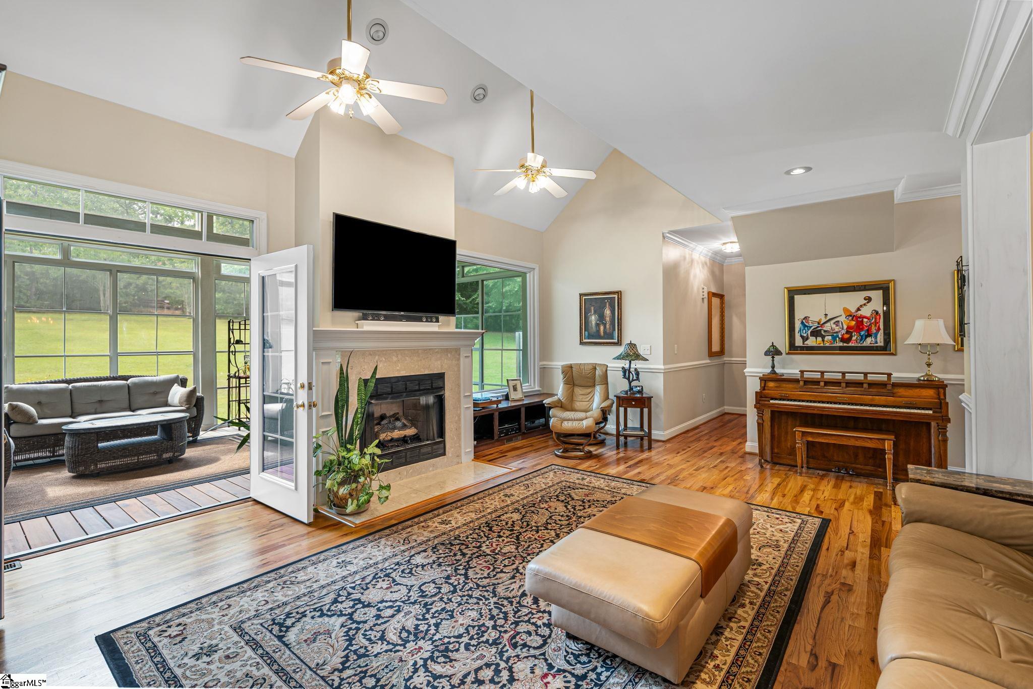 914 McElhaney Road Travelers Rest, SC 29690