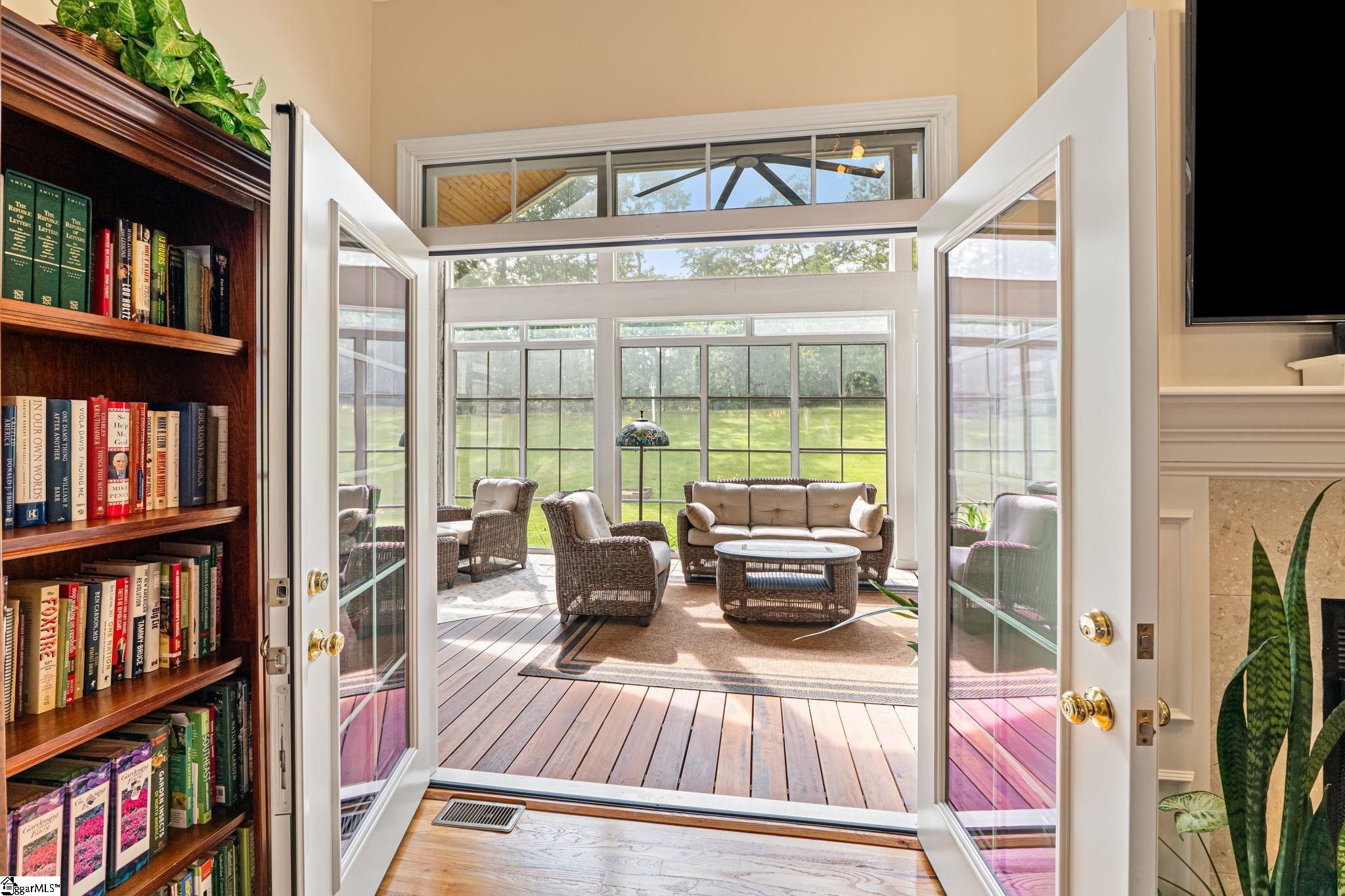 914 McElhaney Road Travelers Rest, SC 29690