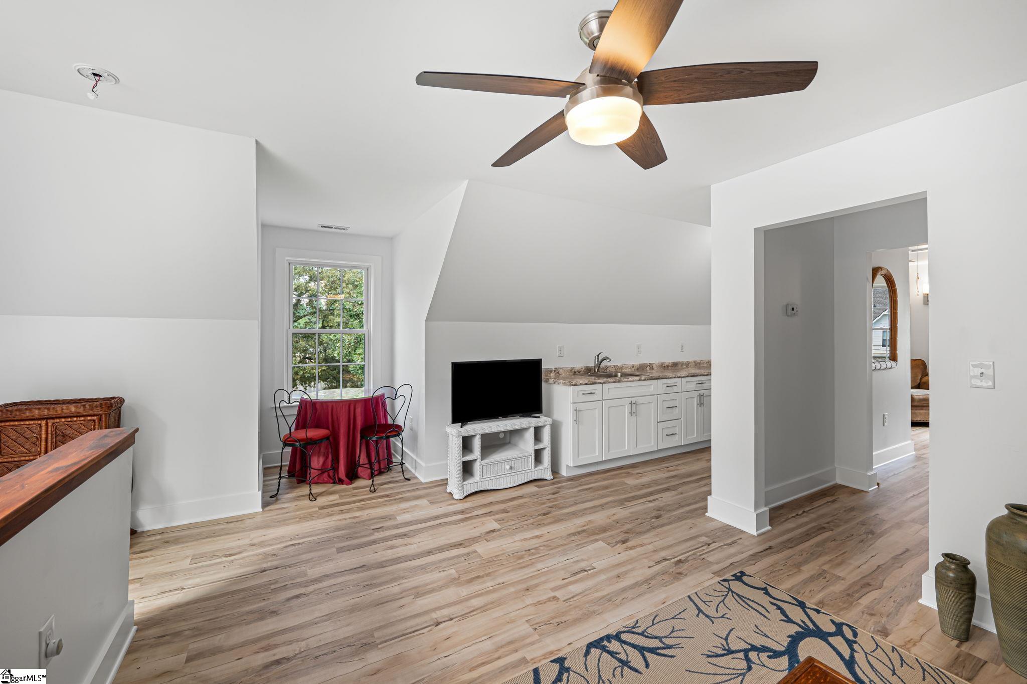 914 McElhaney Road Travelers Rest, SC 29690