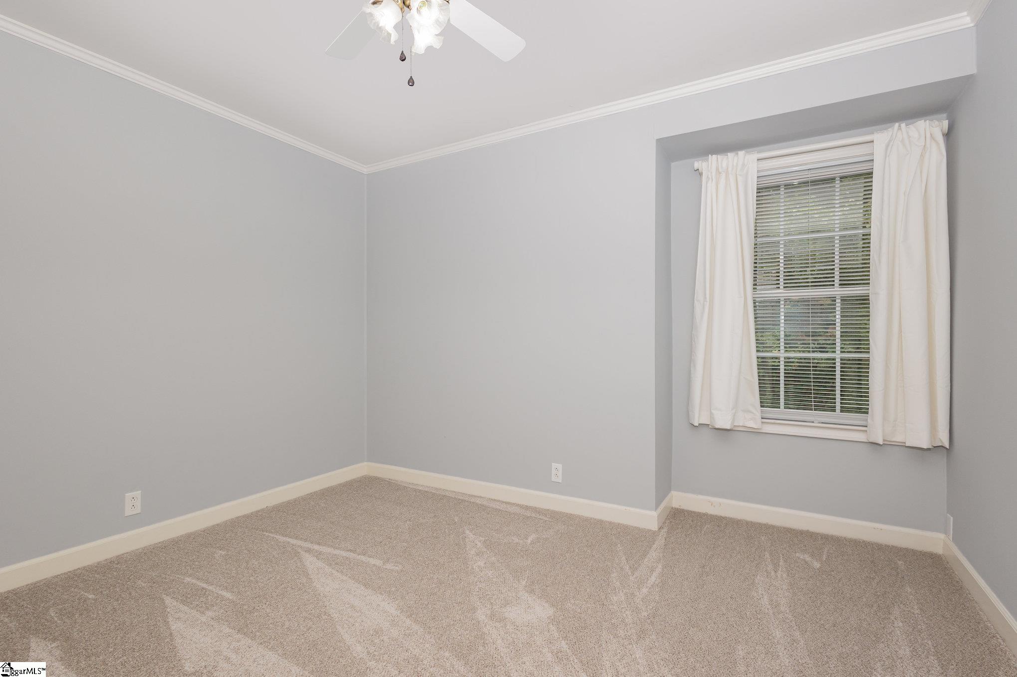 707 Parkview Drive Laurens, SC 29360