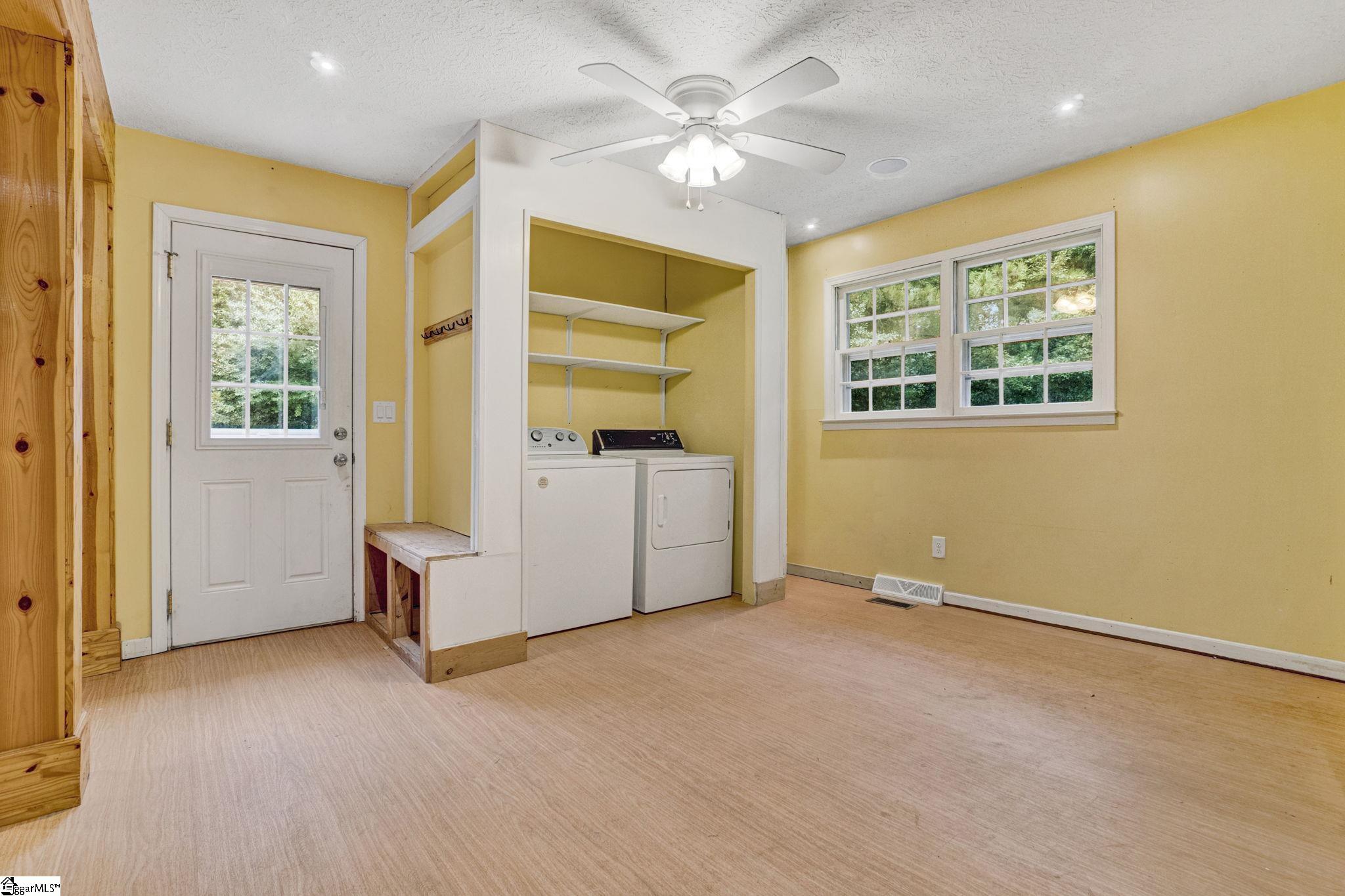 211 Beechwood Drive Simpsonville, SC 29681