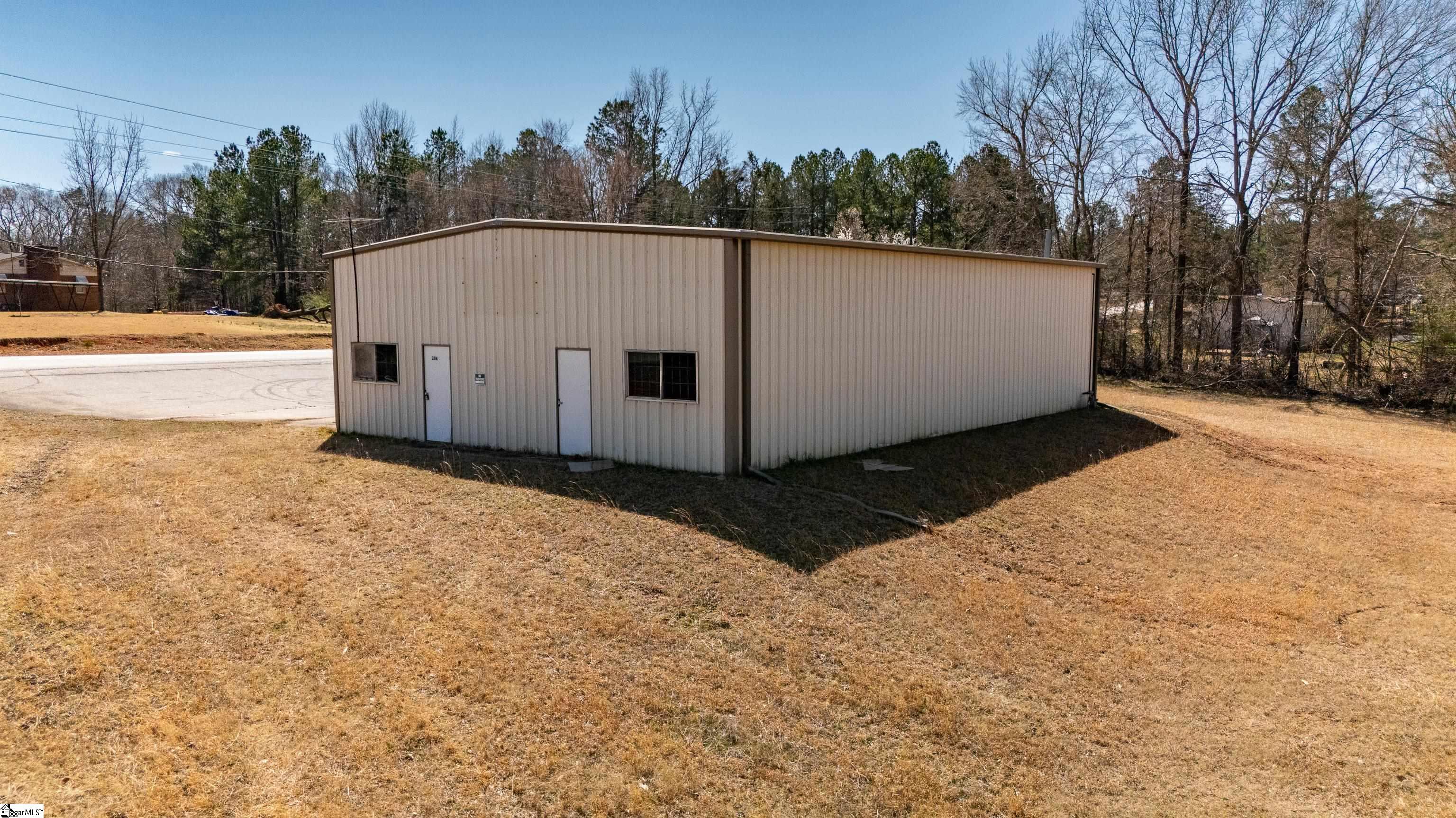 204 Woodberry Road Laurens, SC 29360