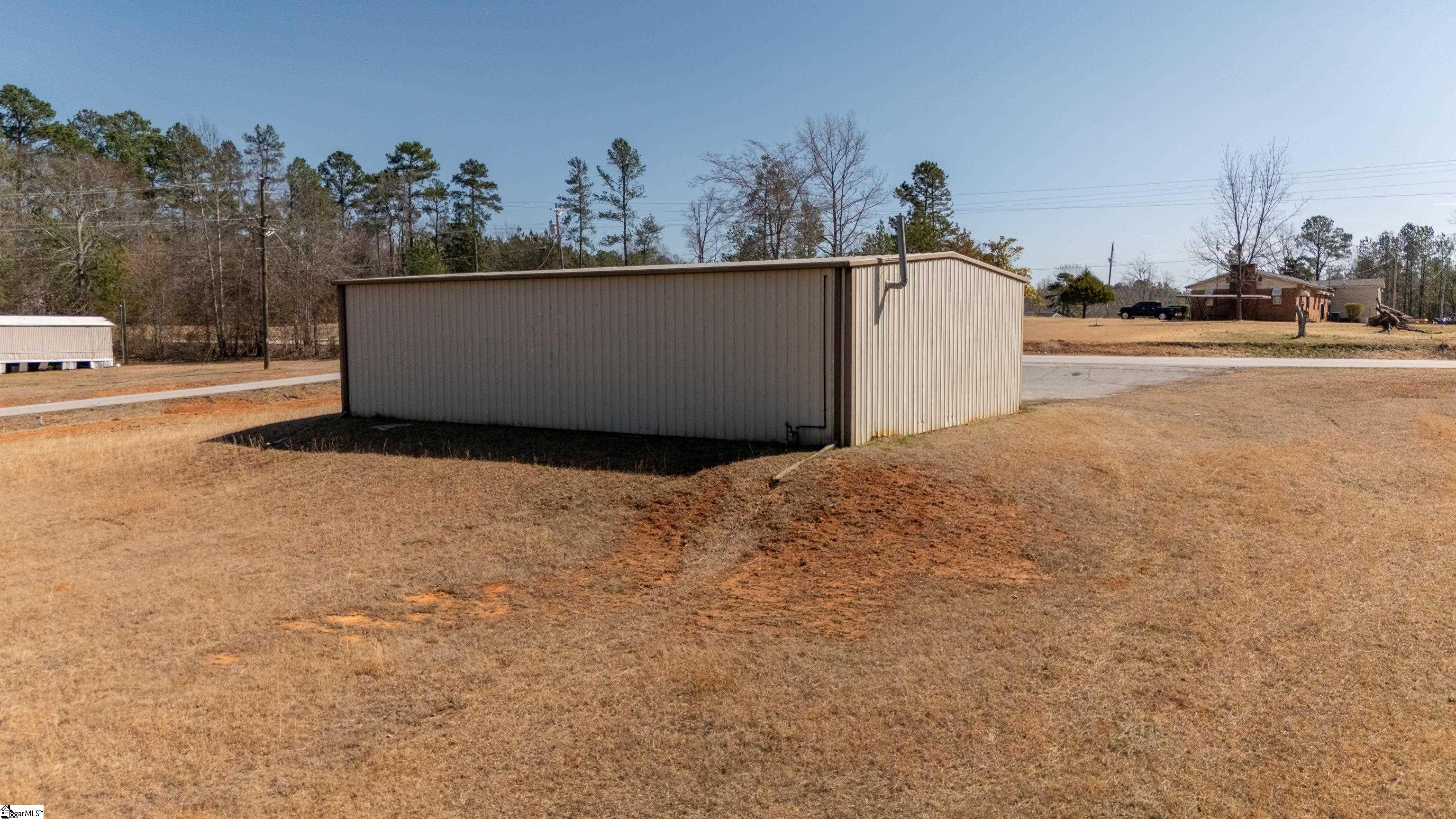 204 Woodberry Road Laurens, SC 29360