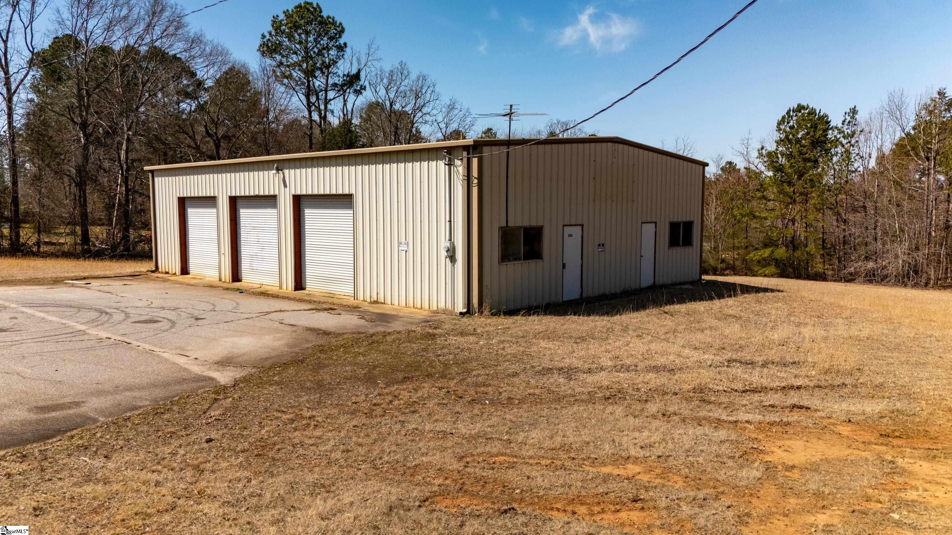 204 Woodberry Road Laurens, SC 29360
