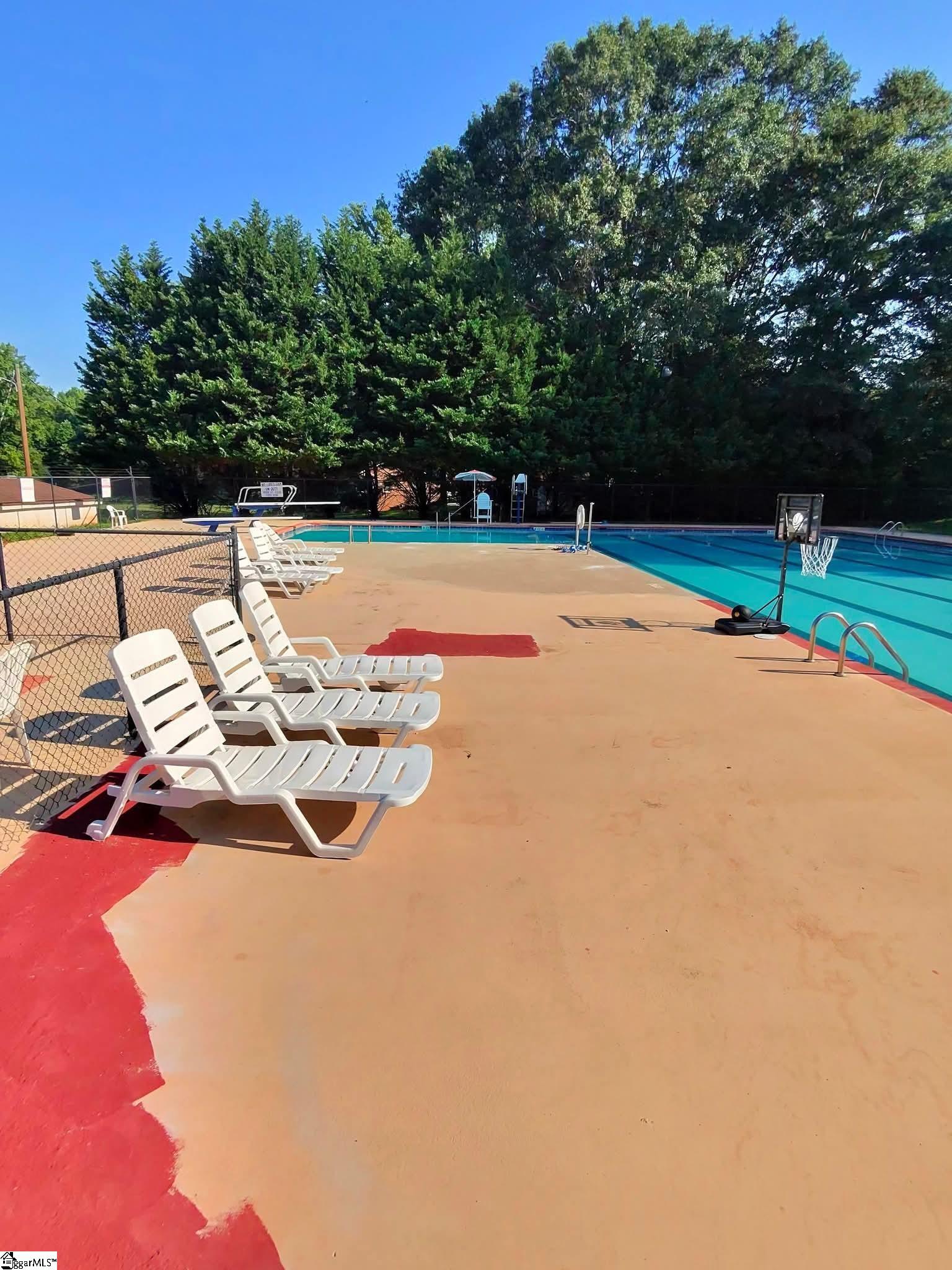 712 Brooks Road Mauldin, SC 29662