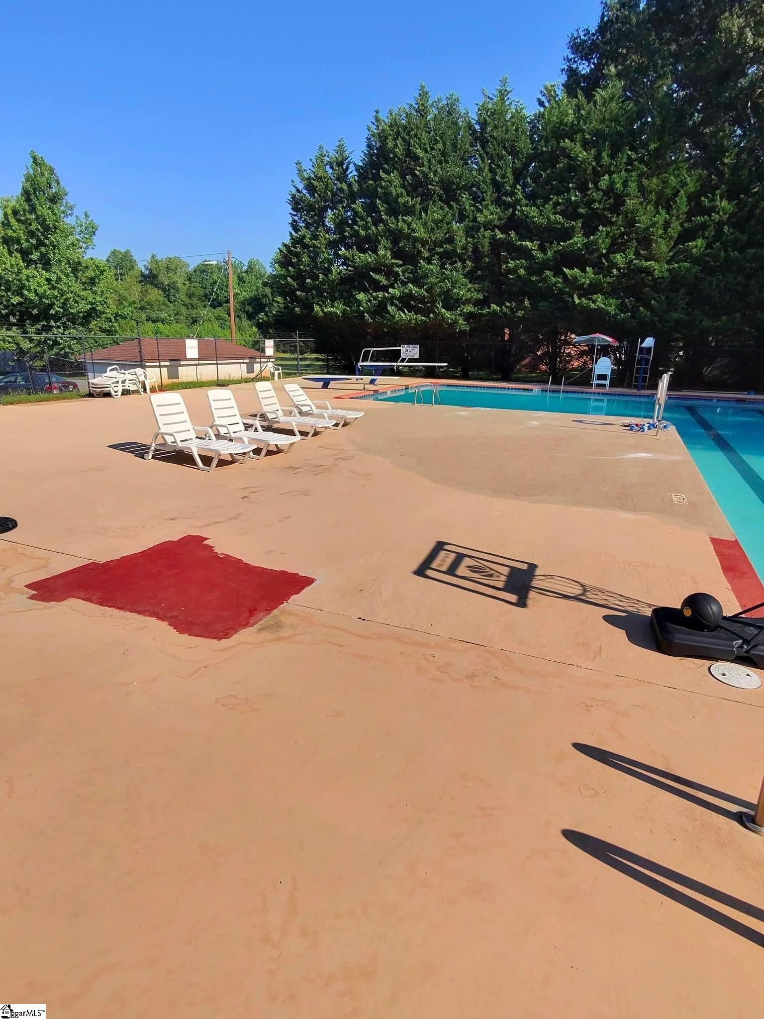 712 Brooks Road Mauldin, SC 29662