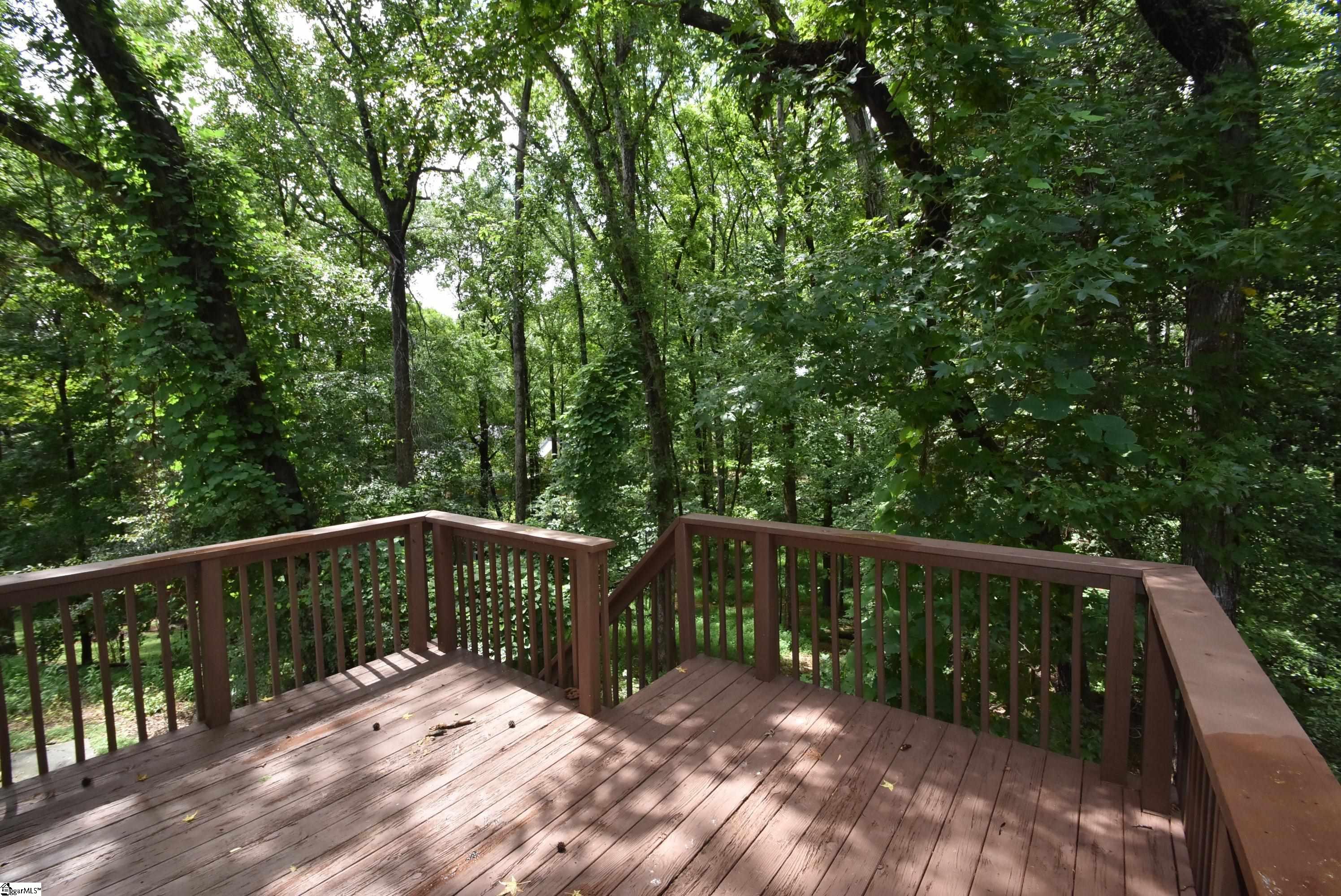 511 Foxhound Road Simpsonville, SC 28680