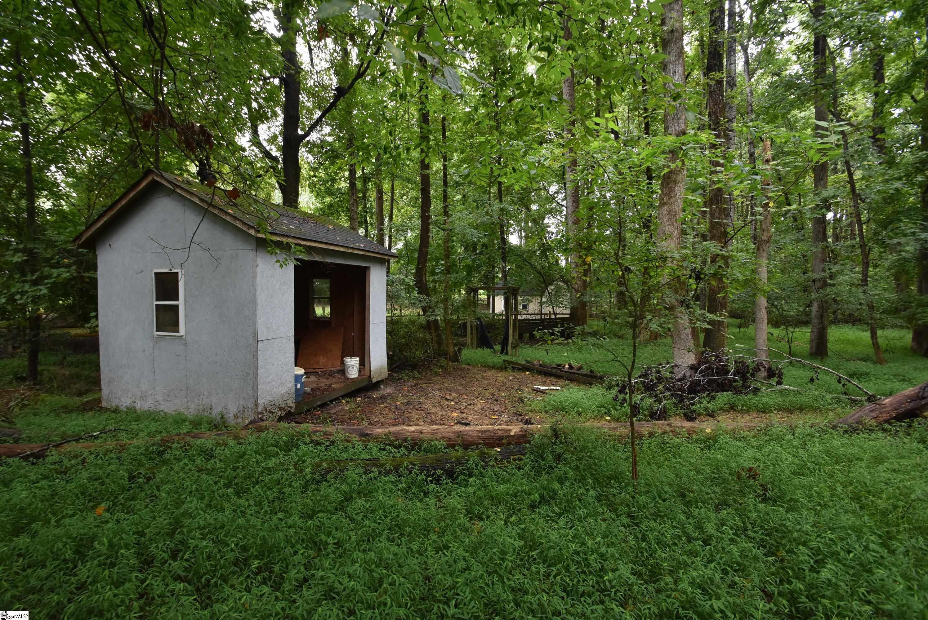 511 Foxhound Road Simpsonville, SC 28680