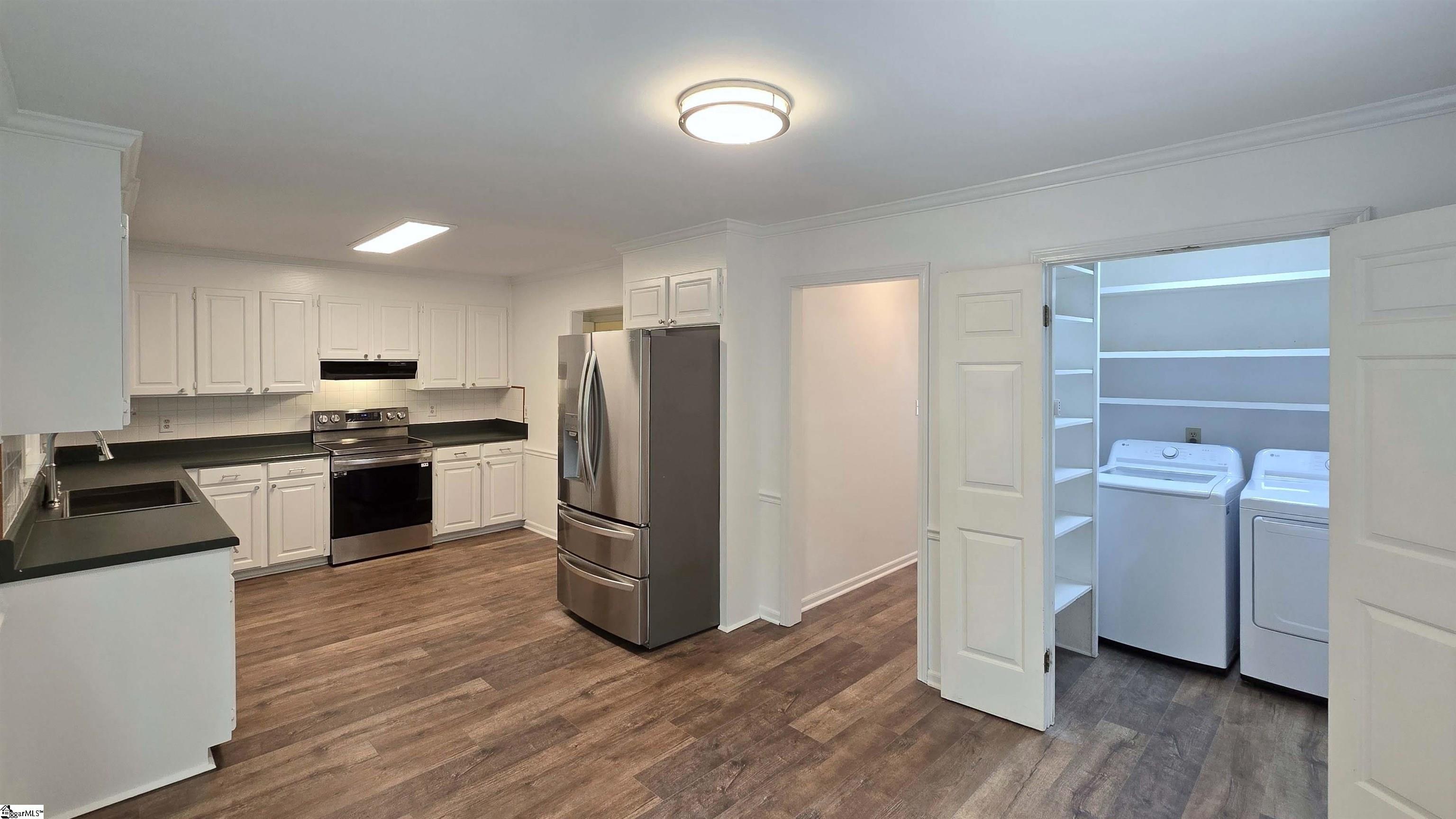 511 Foxhound Road Simpsonville, SC 28680