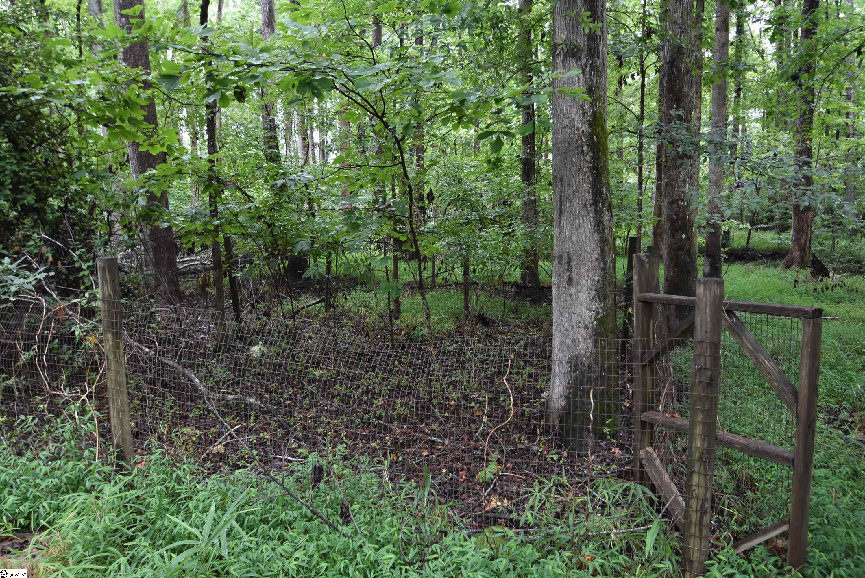 511 Foxhound Road Simpsonville, SC 28680