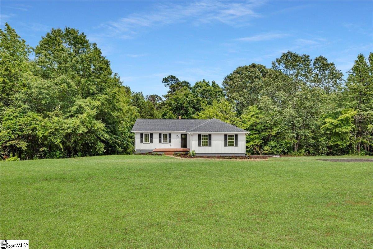 2400 Tigerville Road Travelers Rest, SC 29690