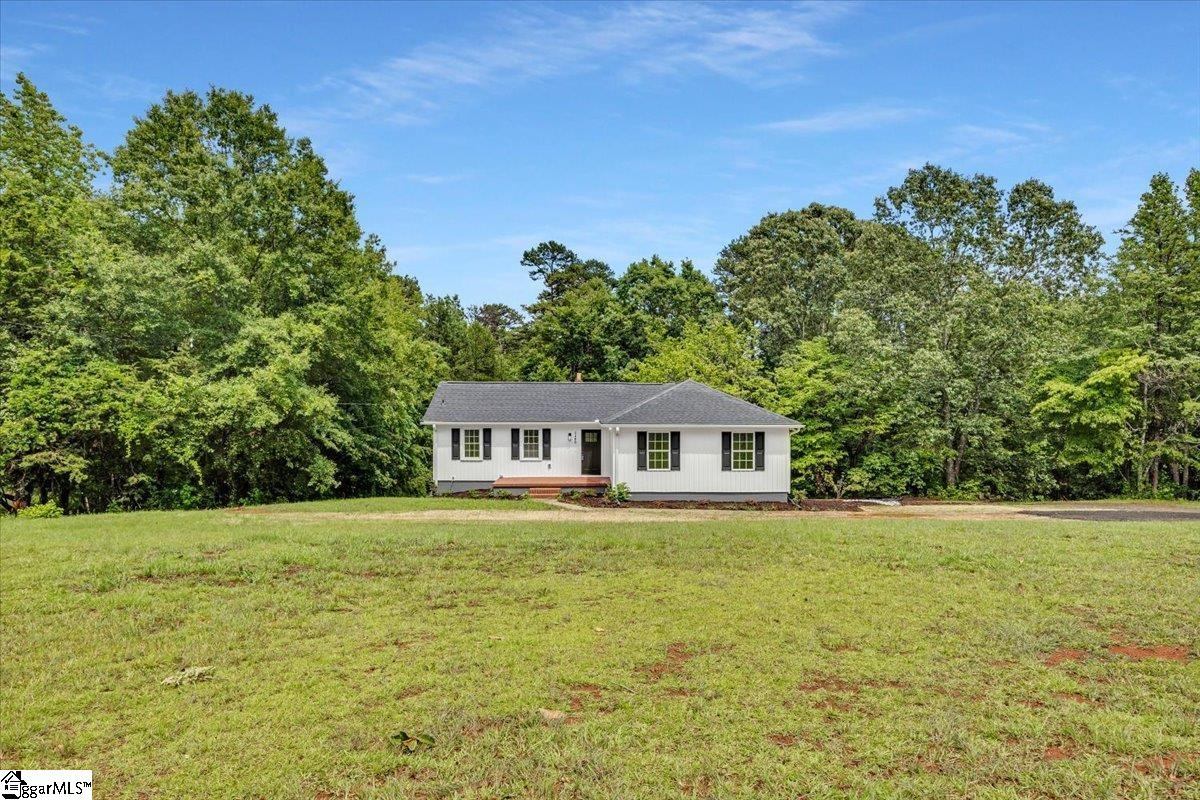 2400 Tigerville Road Travelers Rest, SC 29690