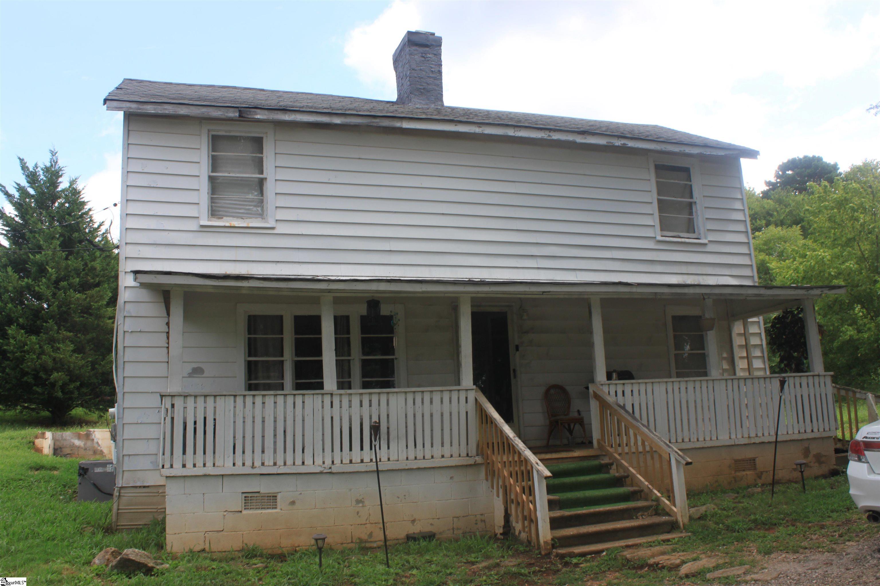 426 Fairmont Avenue Spartanburg, SC 29301