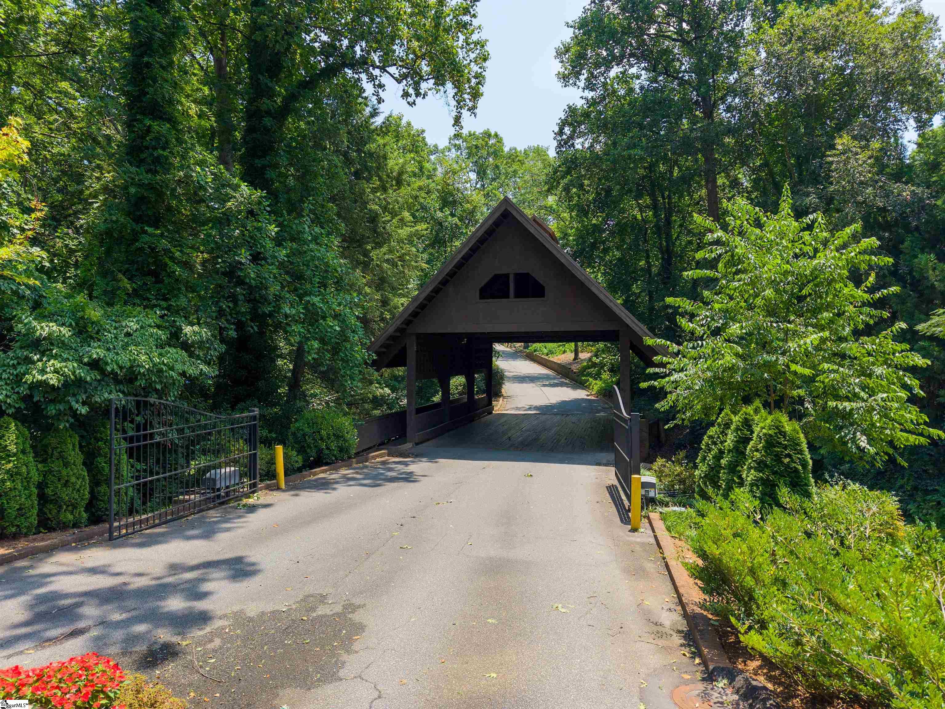 1 Shady Lane Greenville, SC 29605
