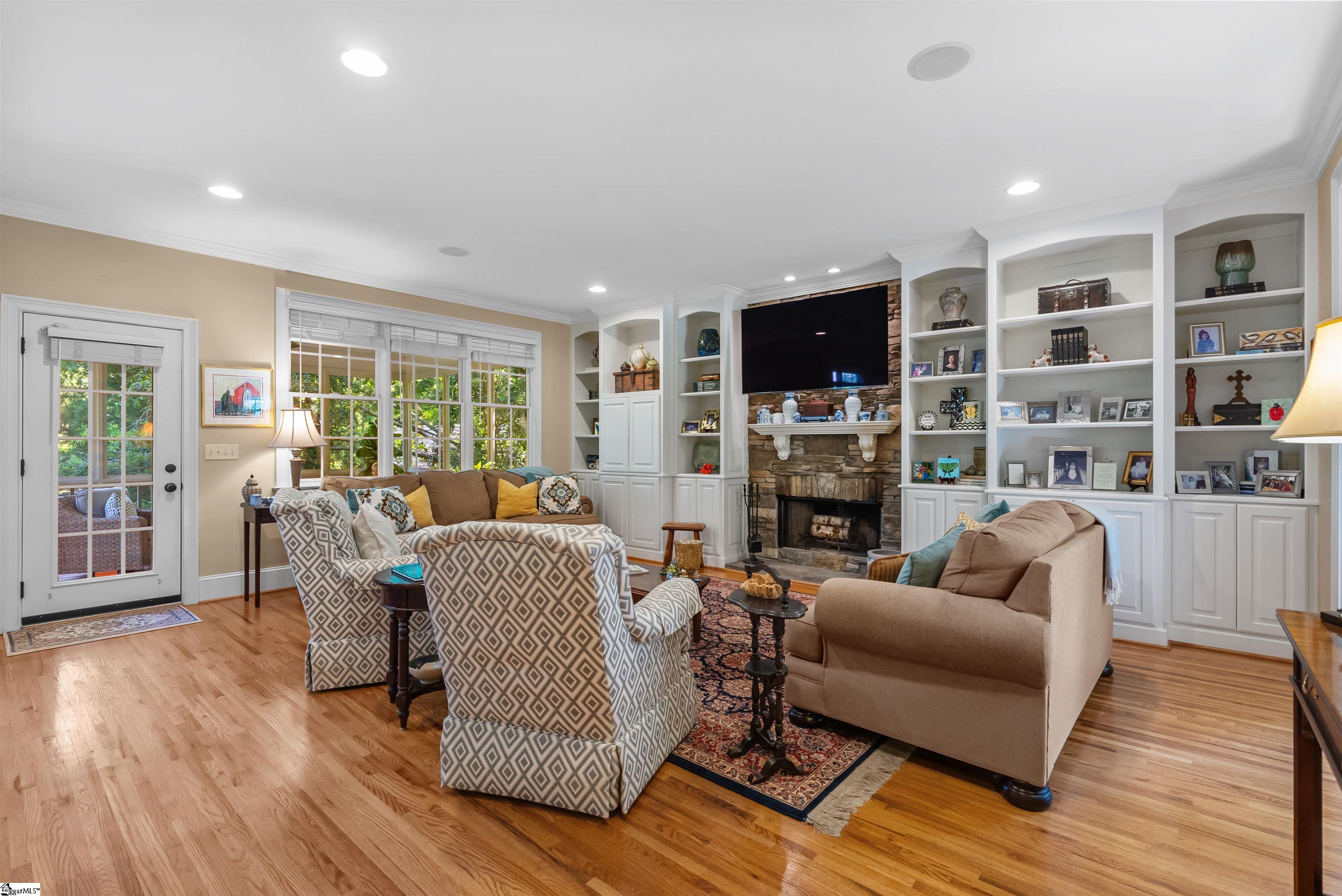 1 Shady Lane Greenville, SC 29605