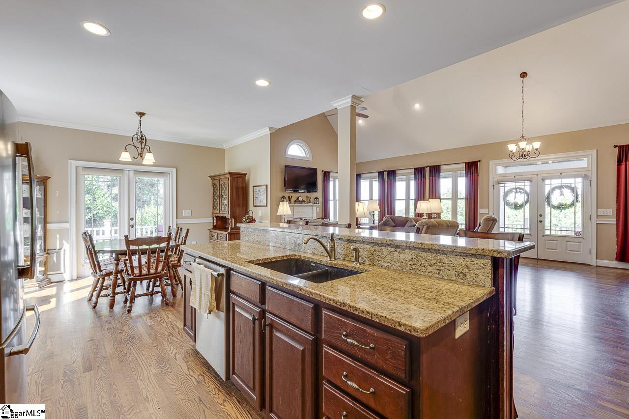 18 Glens Choice Court Greenville, SC 29609