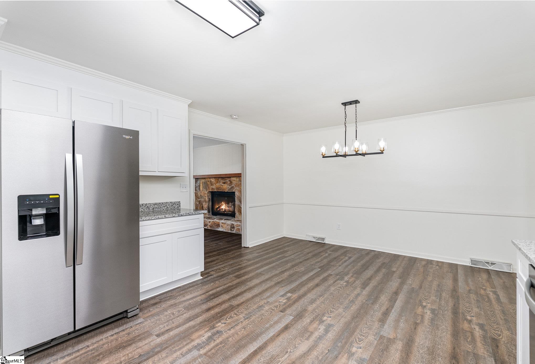 105 Rollingwood Way Easley, SC 29640