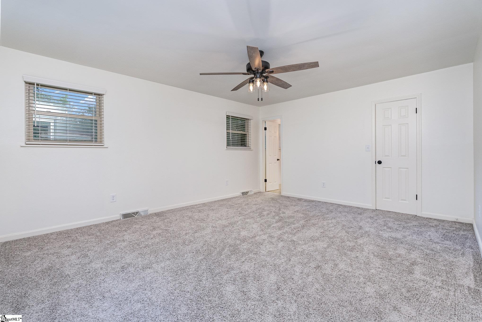 105 Rollingwood Way Easley, SC 29640