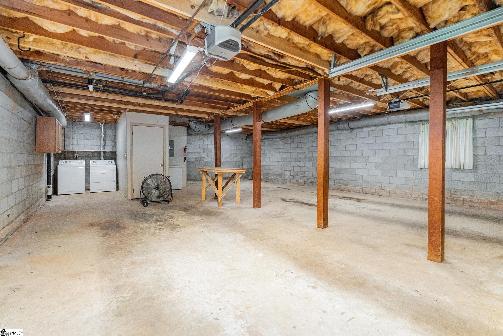 105 Rollingwood Way Easley, SC 29640