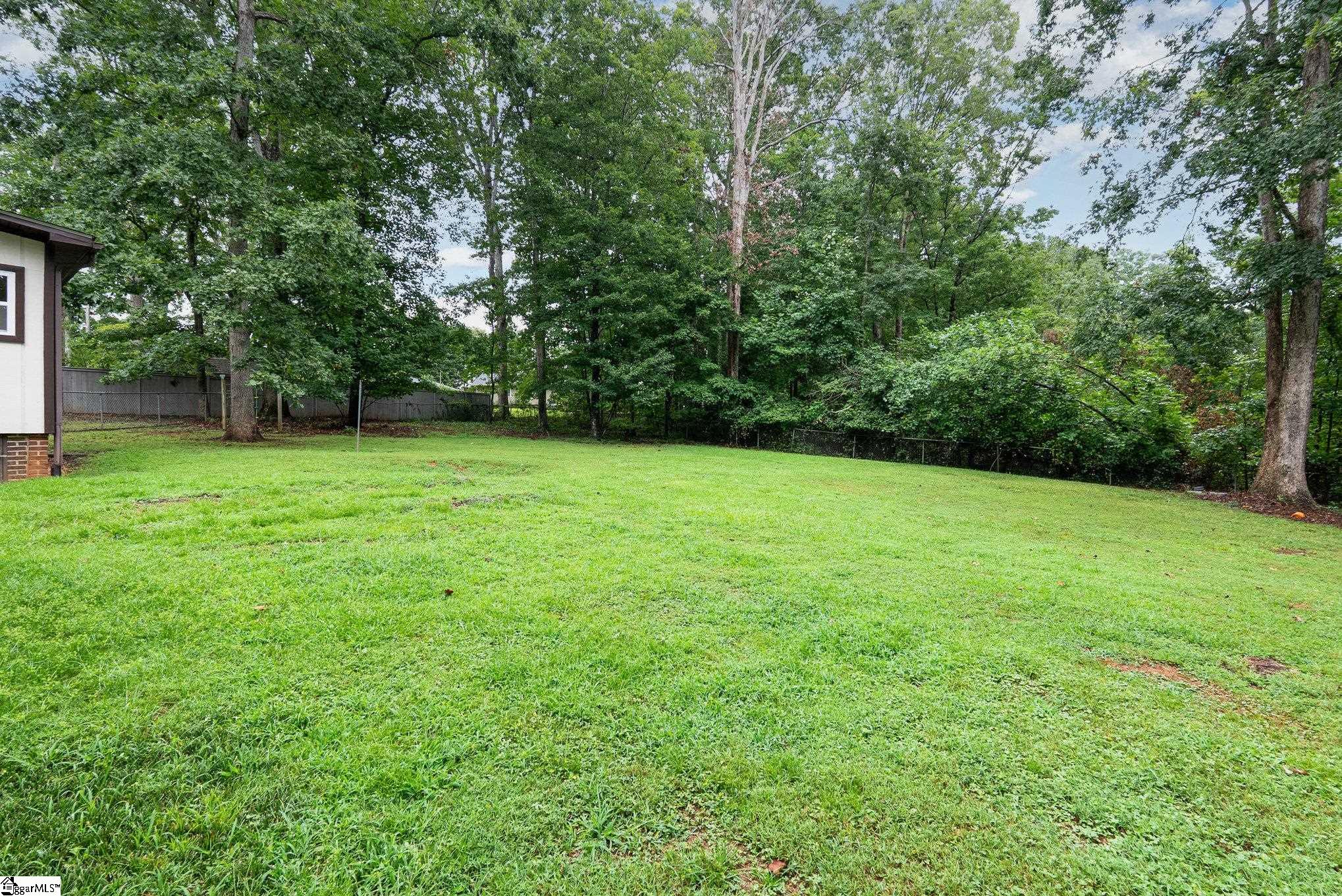 105 Rollingwood Way Easley, SC 29640