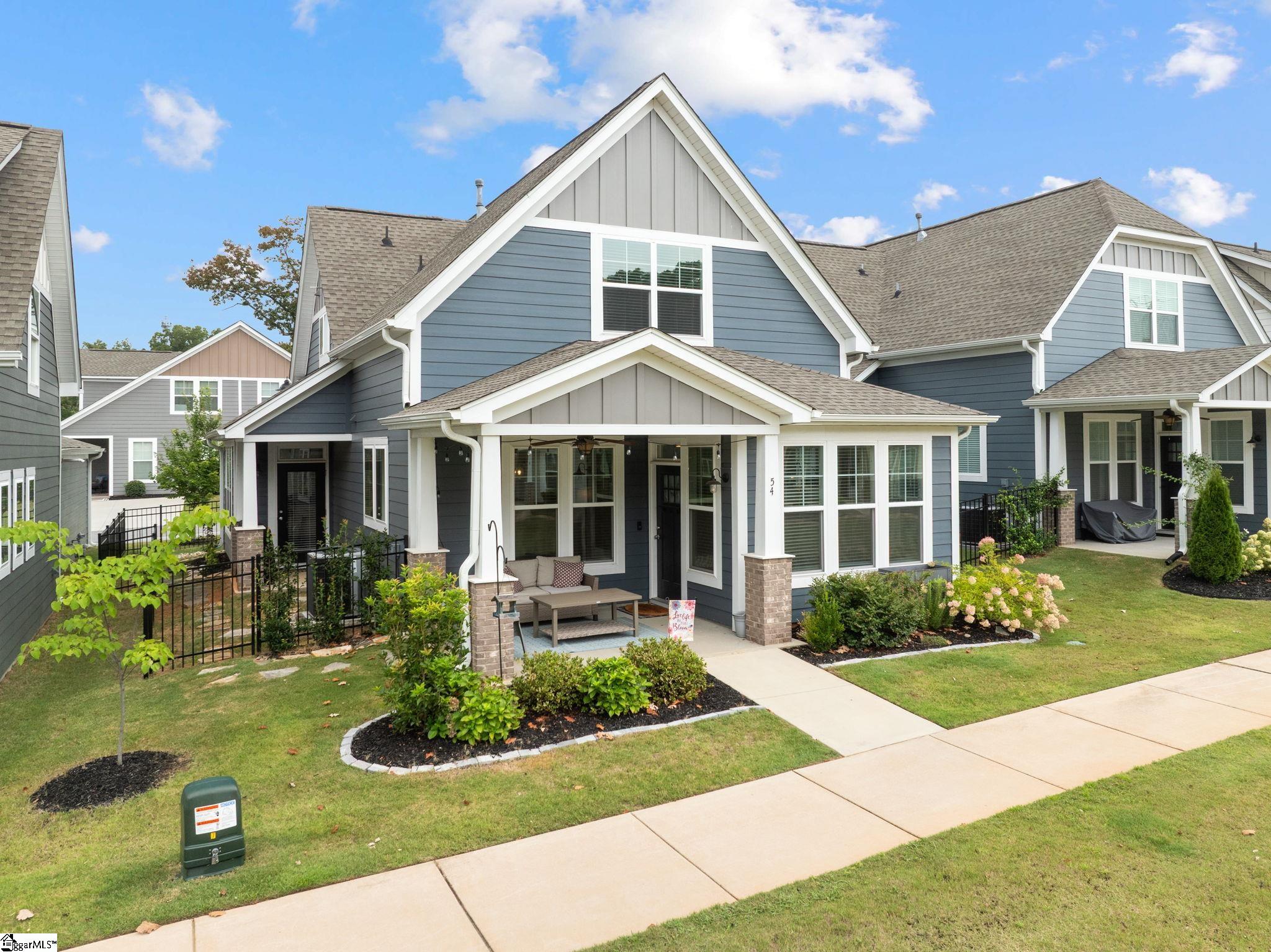 54 Cottage Knoll Circle Greenville, SC 29609