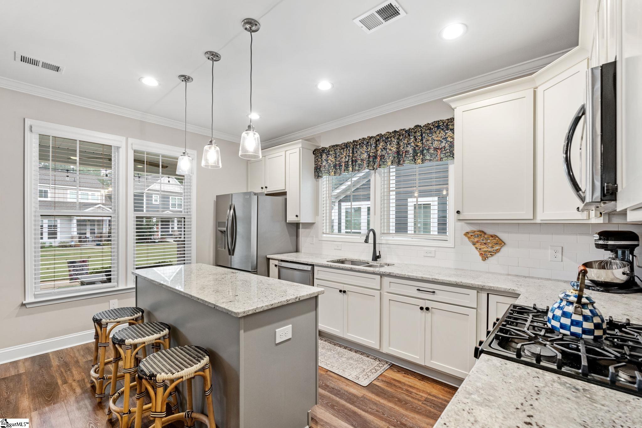 54 Cottage Knoll Circle Greenville, SC 29609