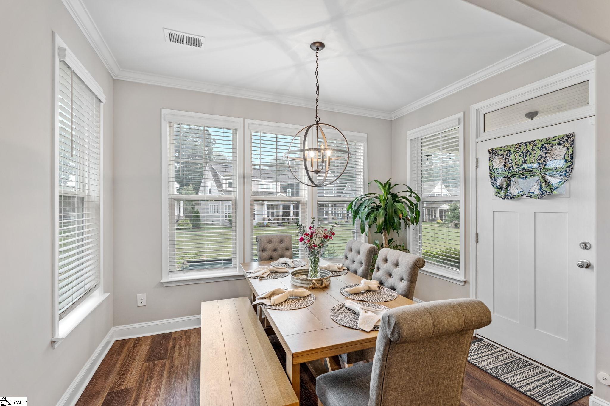 54 Cottage Knoll Circle Greenville, SC 29609