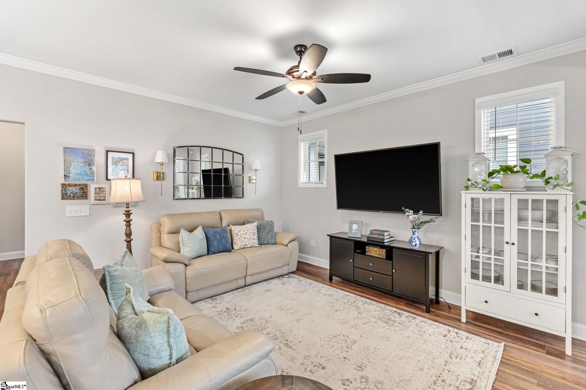 54 Cottage Knoll Circle Greenville, SC 29609