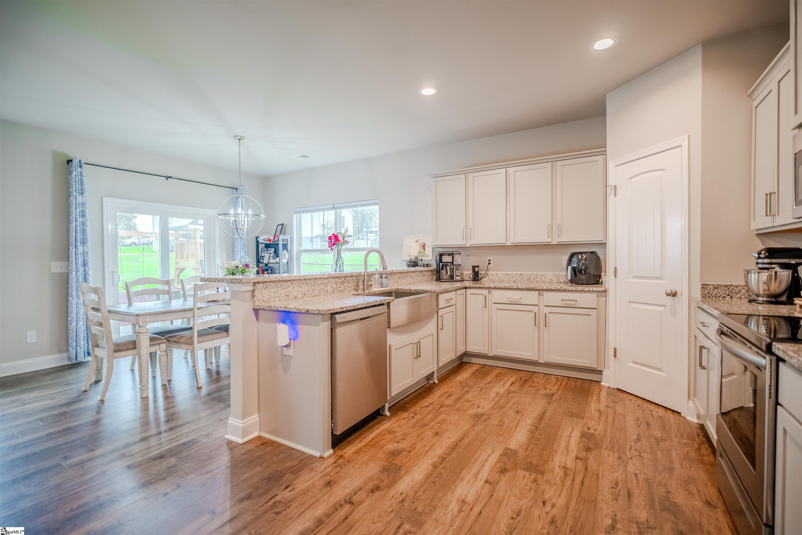 207 Phillips Avenue Easley, SC 29640