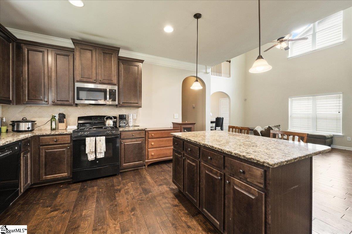 153 Border Avenue Simpsonville, SC 29681
