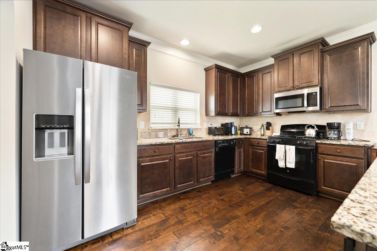 153 Border Avenue Simpsonville, SC 29681
