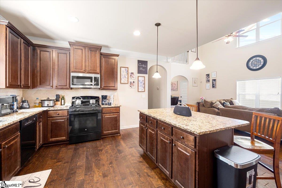153 Border Avenue Simpsonville, SC 29681