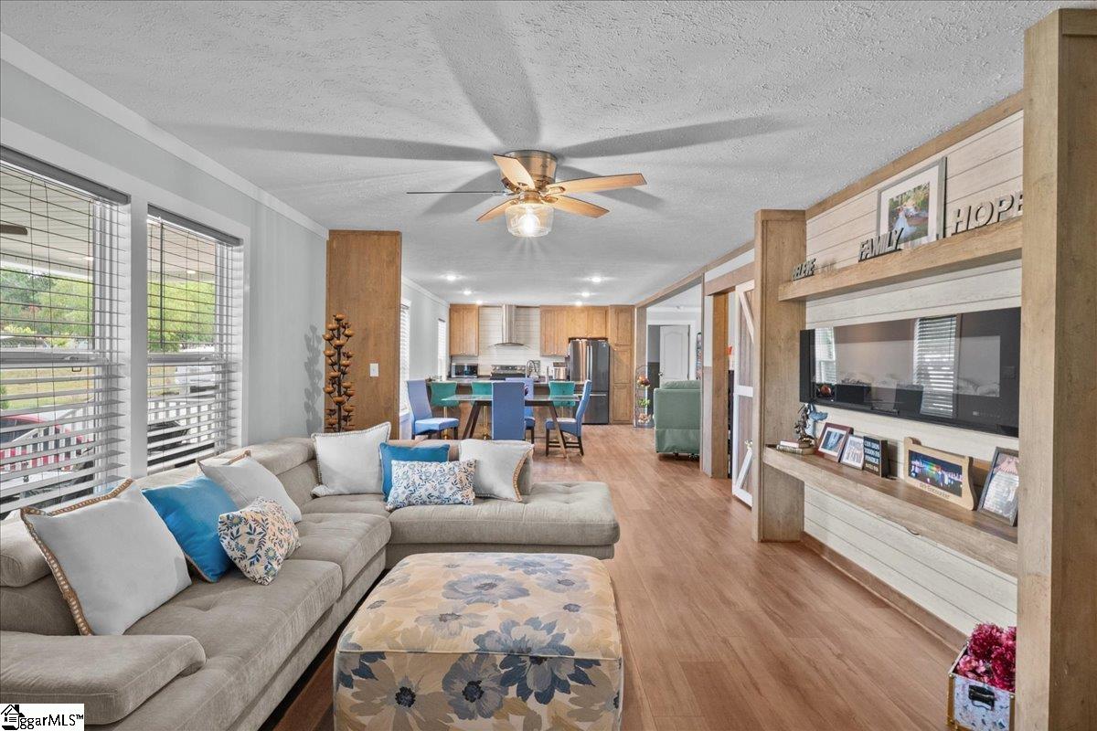 100 Catawba Street Greenville, SC 29611