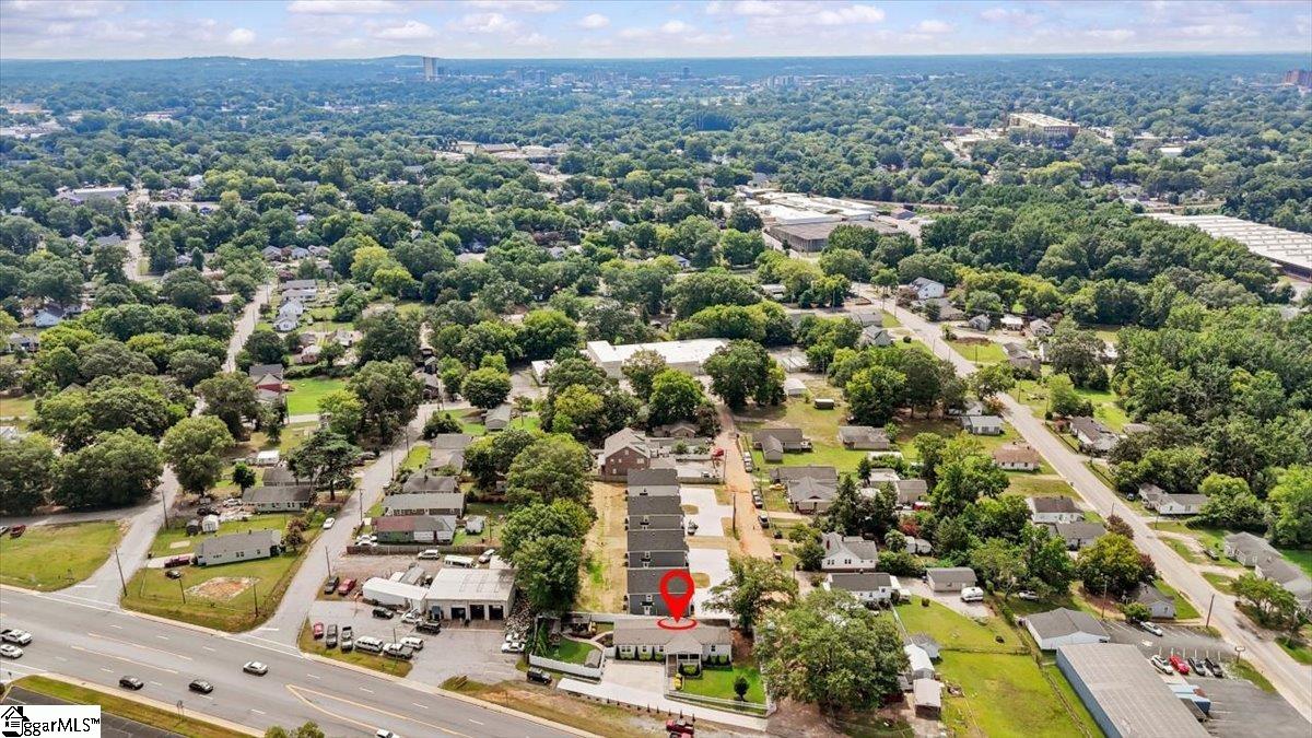 100 Catawba Street Greenville, SC 29611