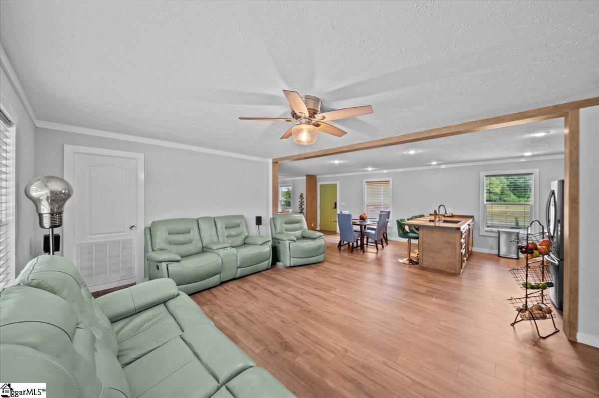 100 Catawba Street Greenville, SC 29611