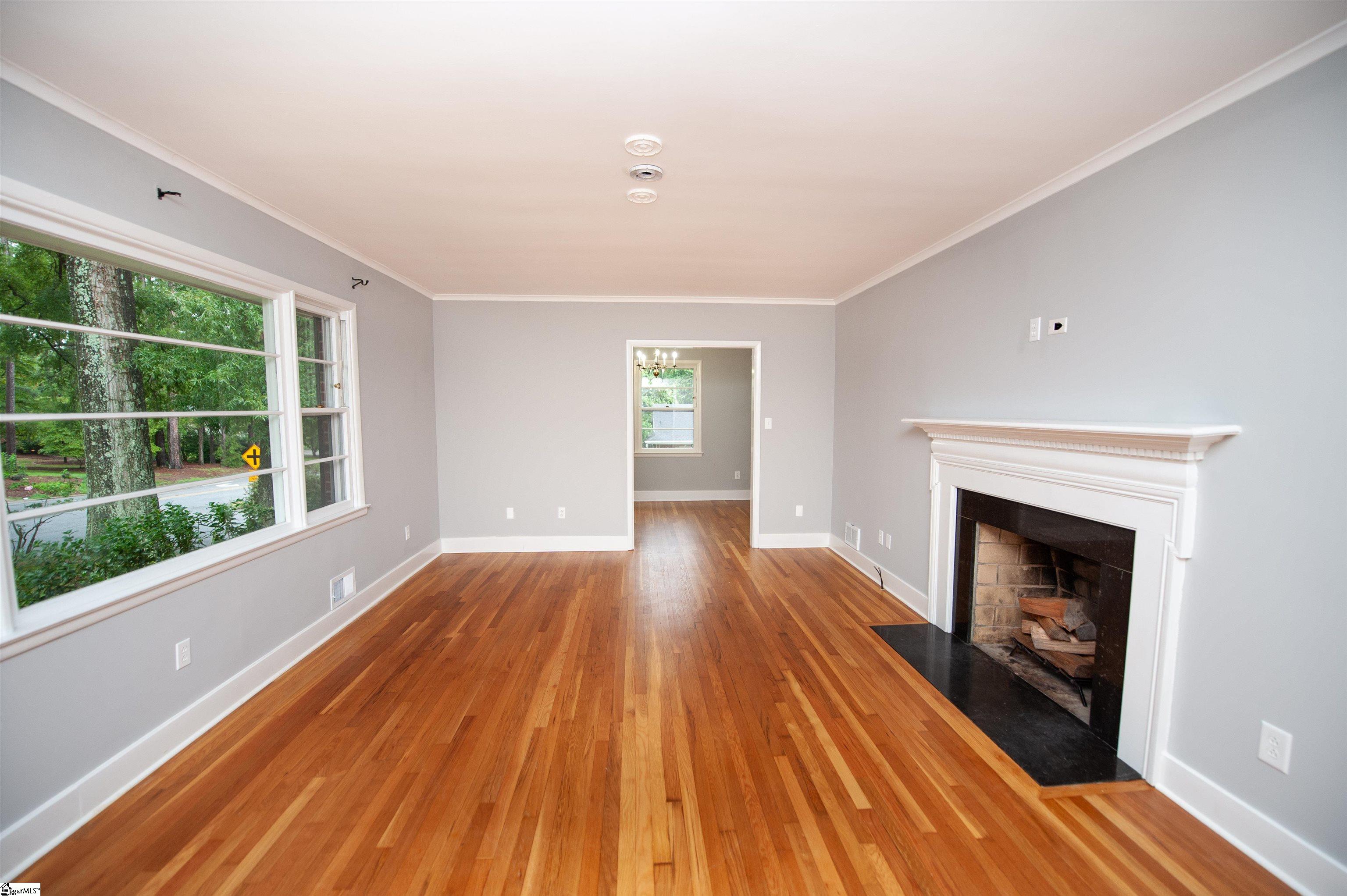 506 Fernwood Drive Spartanburg, SC 29307