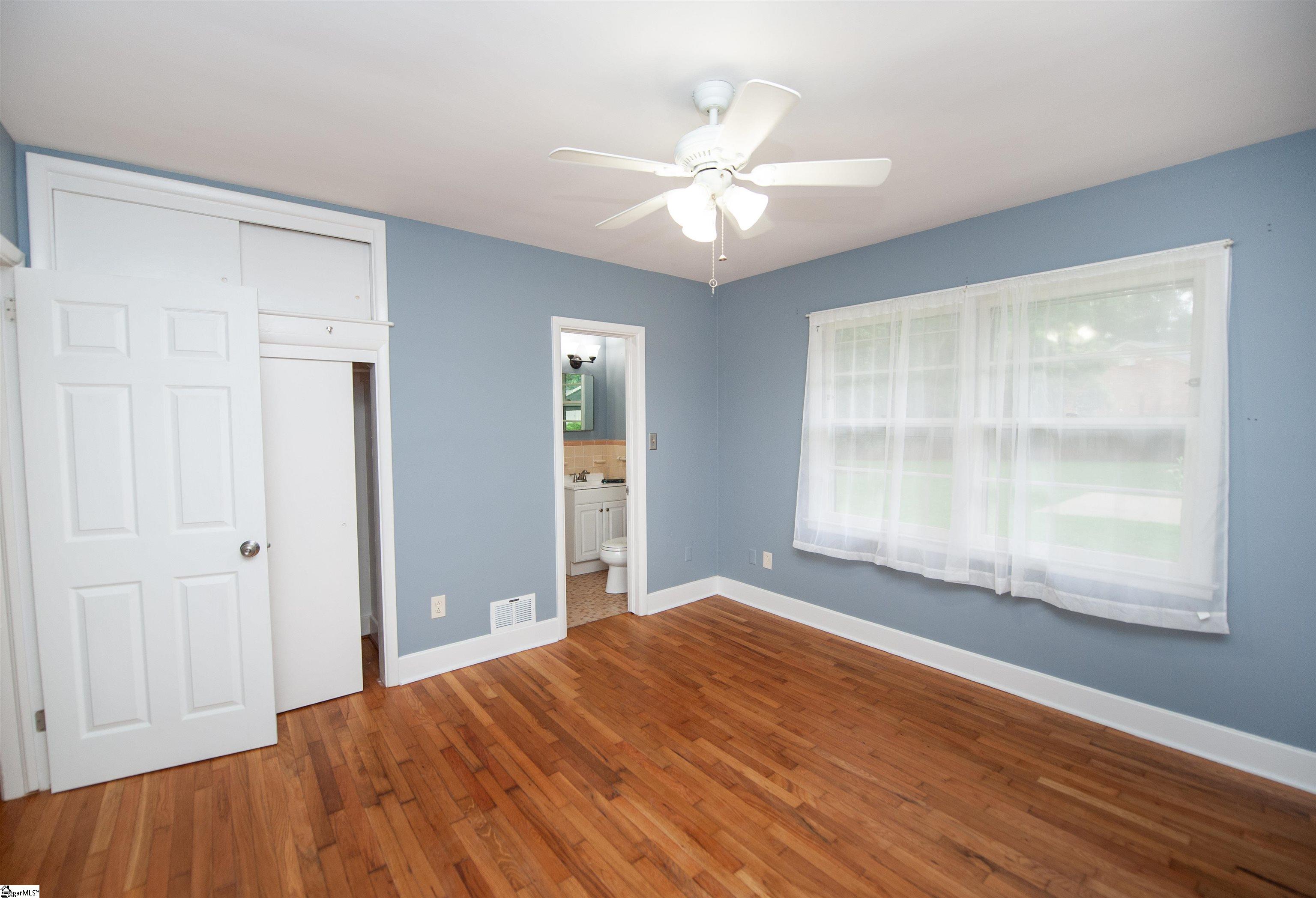 506 Fernwood Drive Spartanburg, SC 29307