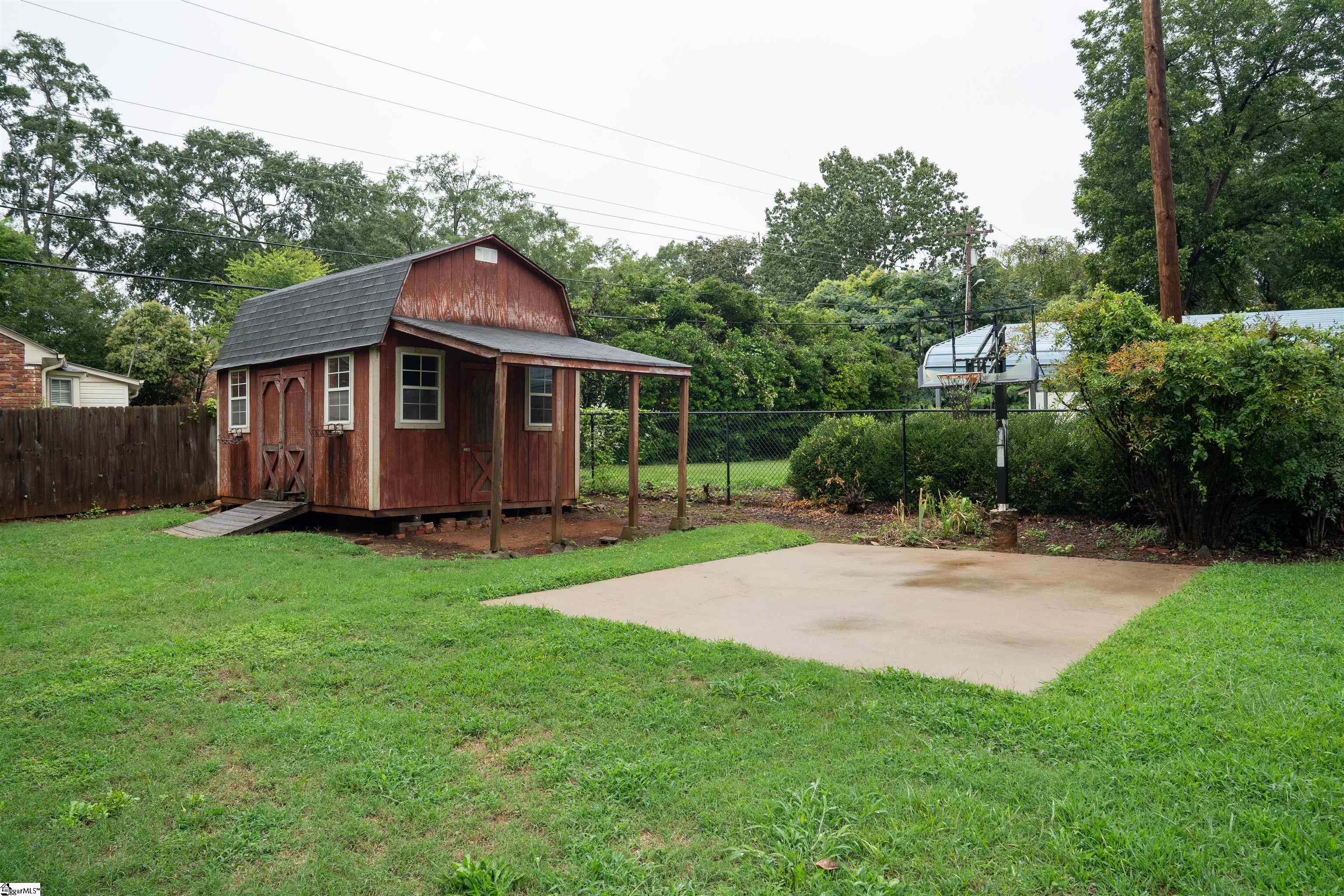 506 Fernwood Drive Spartanburg, SC 29307