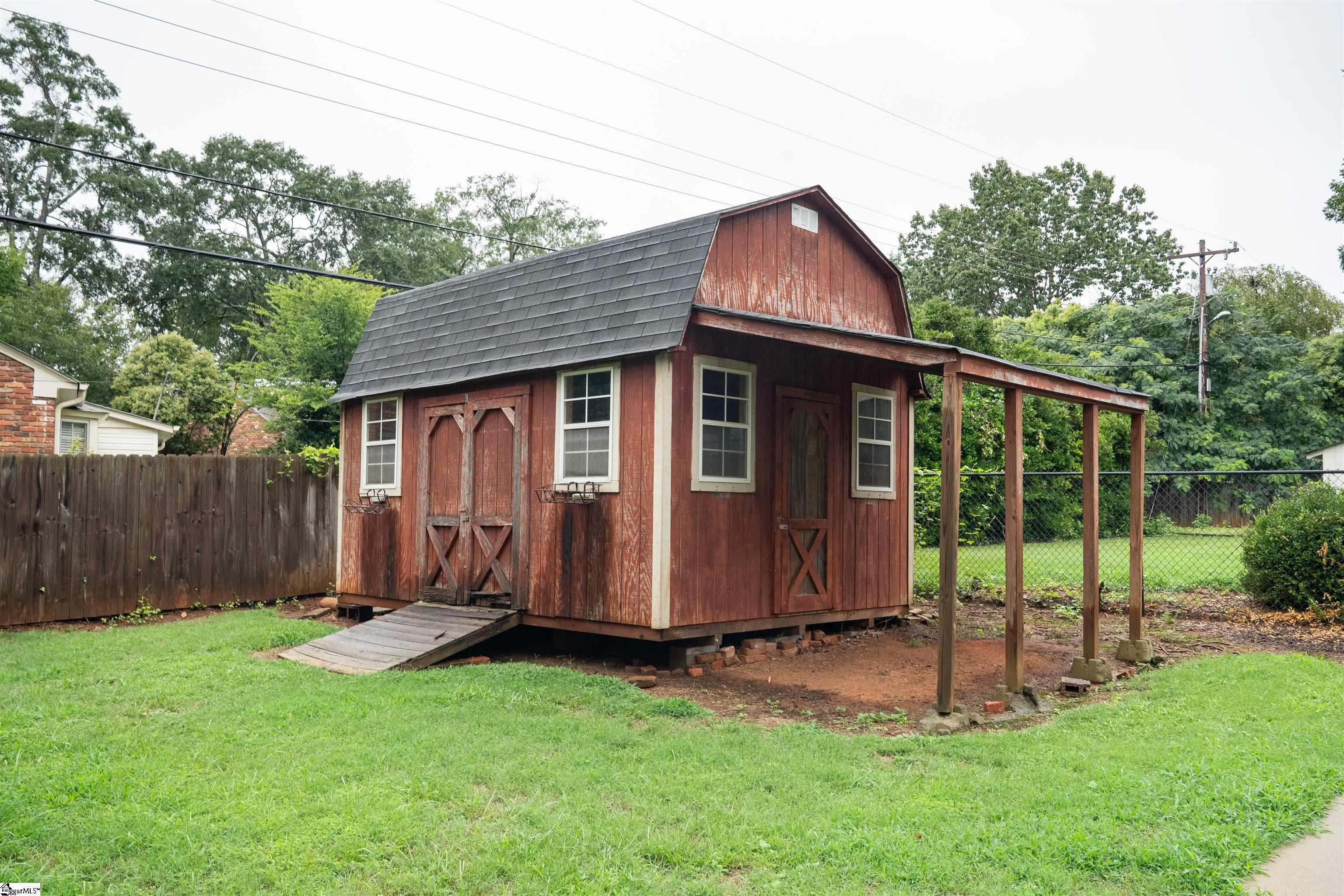 506 Fernwood Drive Spartanburg, SC 29307