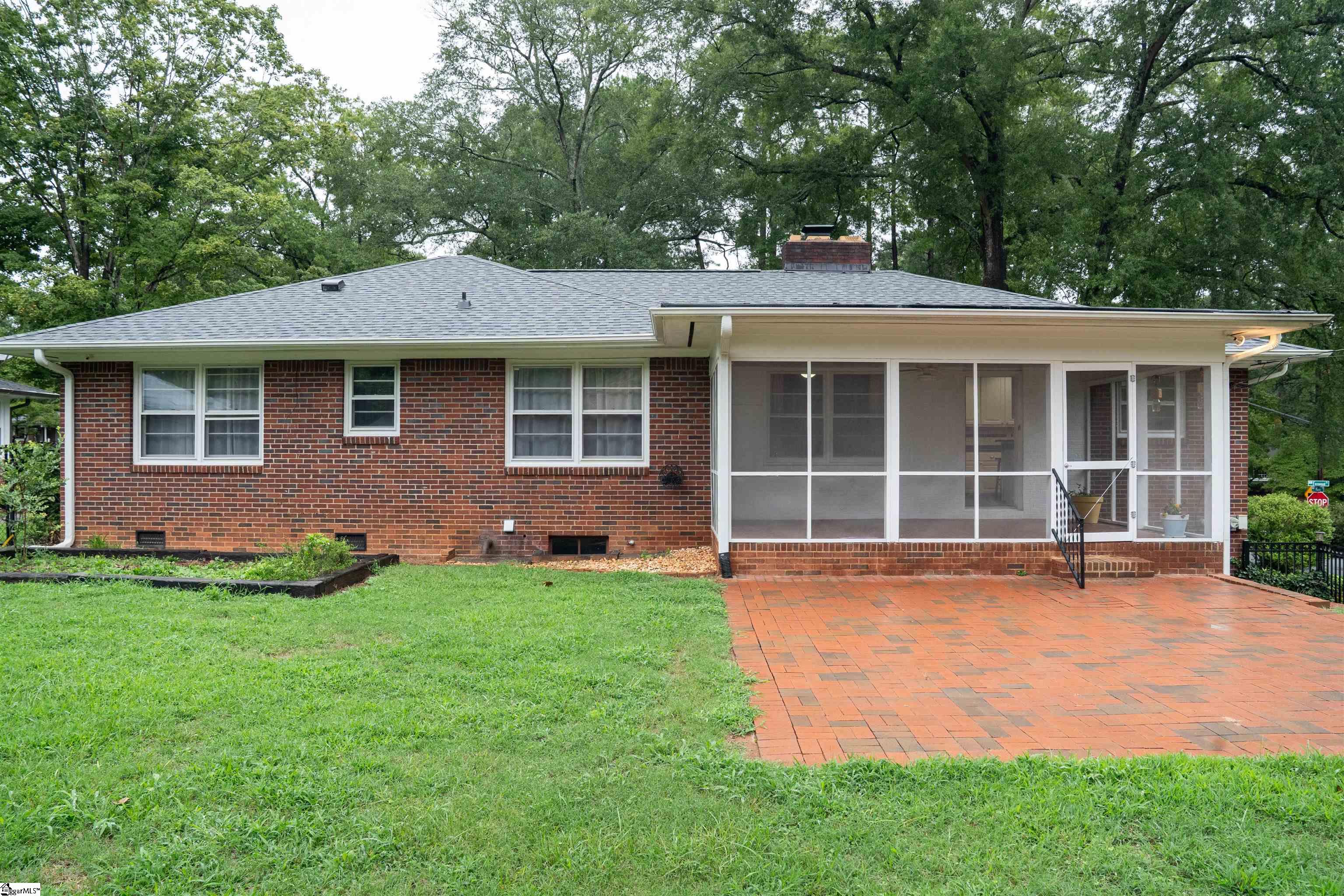 506 Fernwood Drive Spartanburg, SC 29307