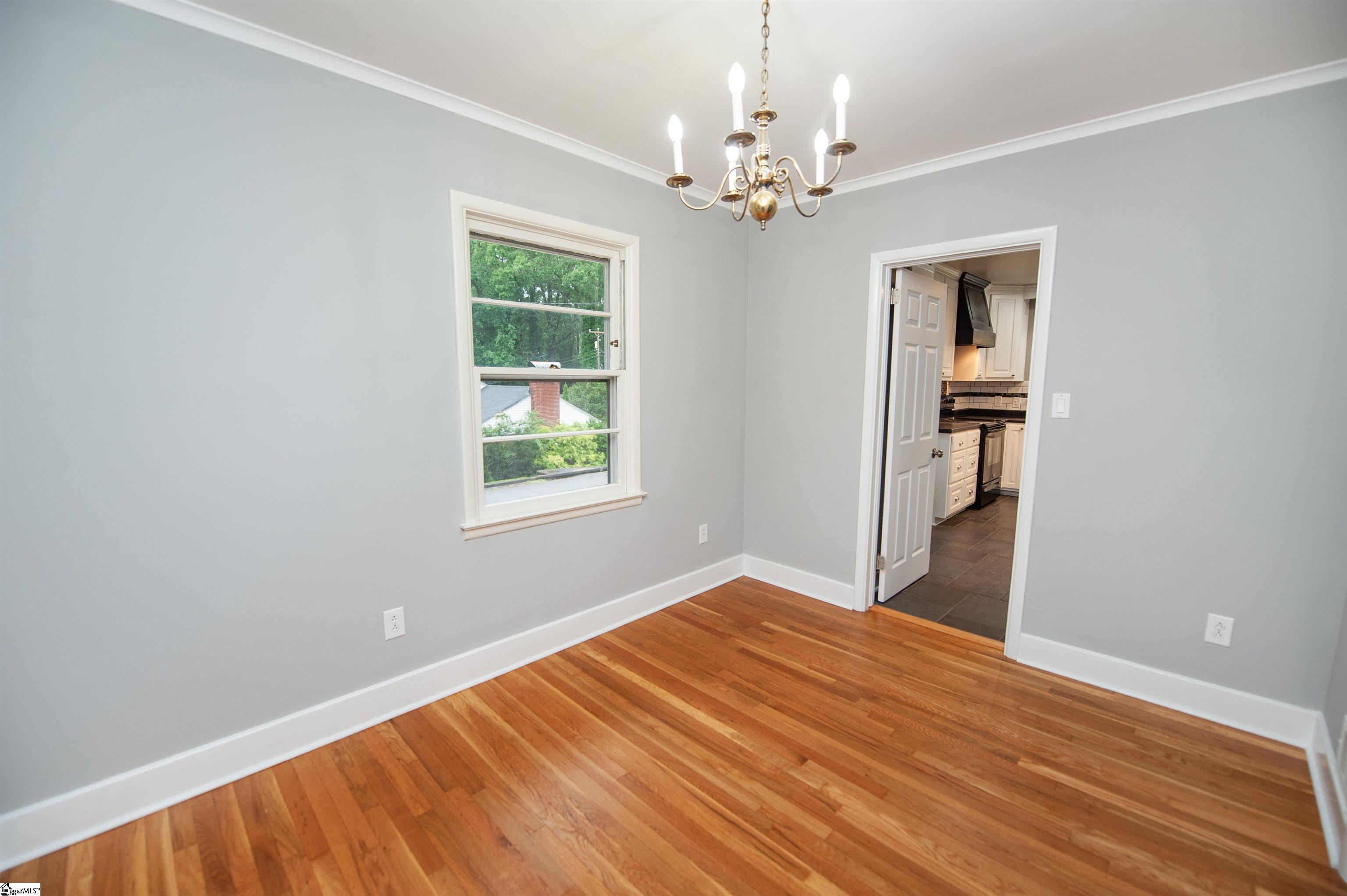 506 Fernwood Drive Spartanburg, SC 29307